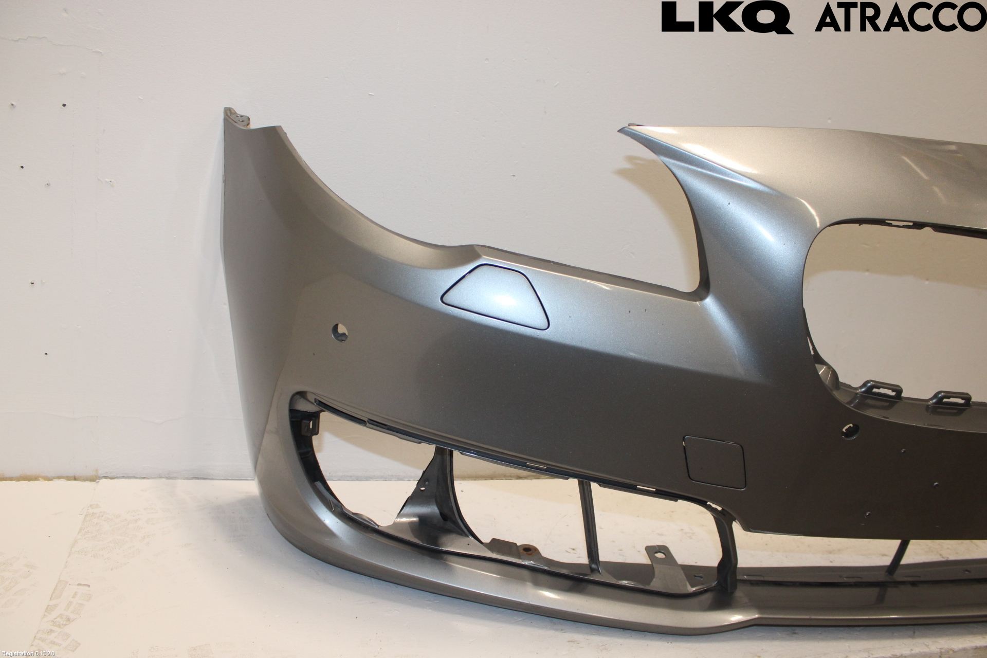 BMW 5 F10/F11/F18 09-17 Stötfångarbeklädnad Fram