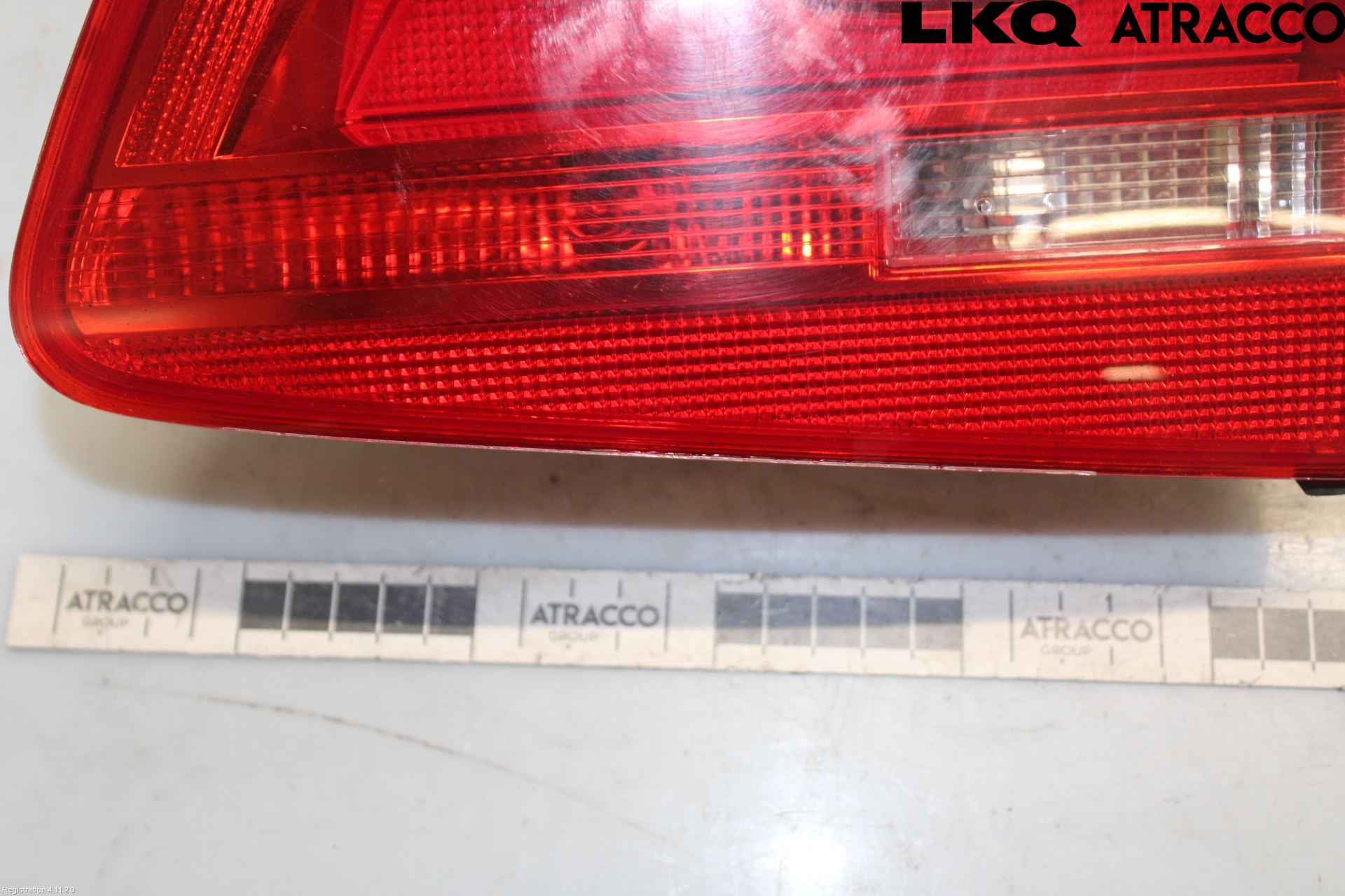 Volkswagen VW TOURAN 10-15 Bakljus Lucka Hö
