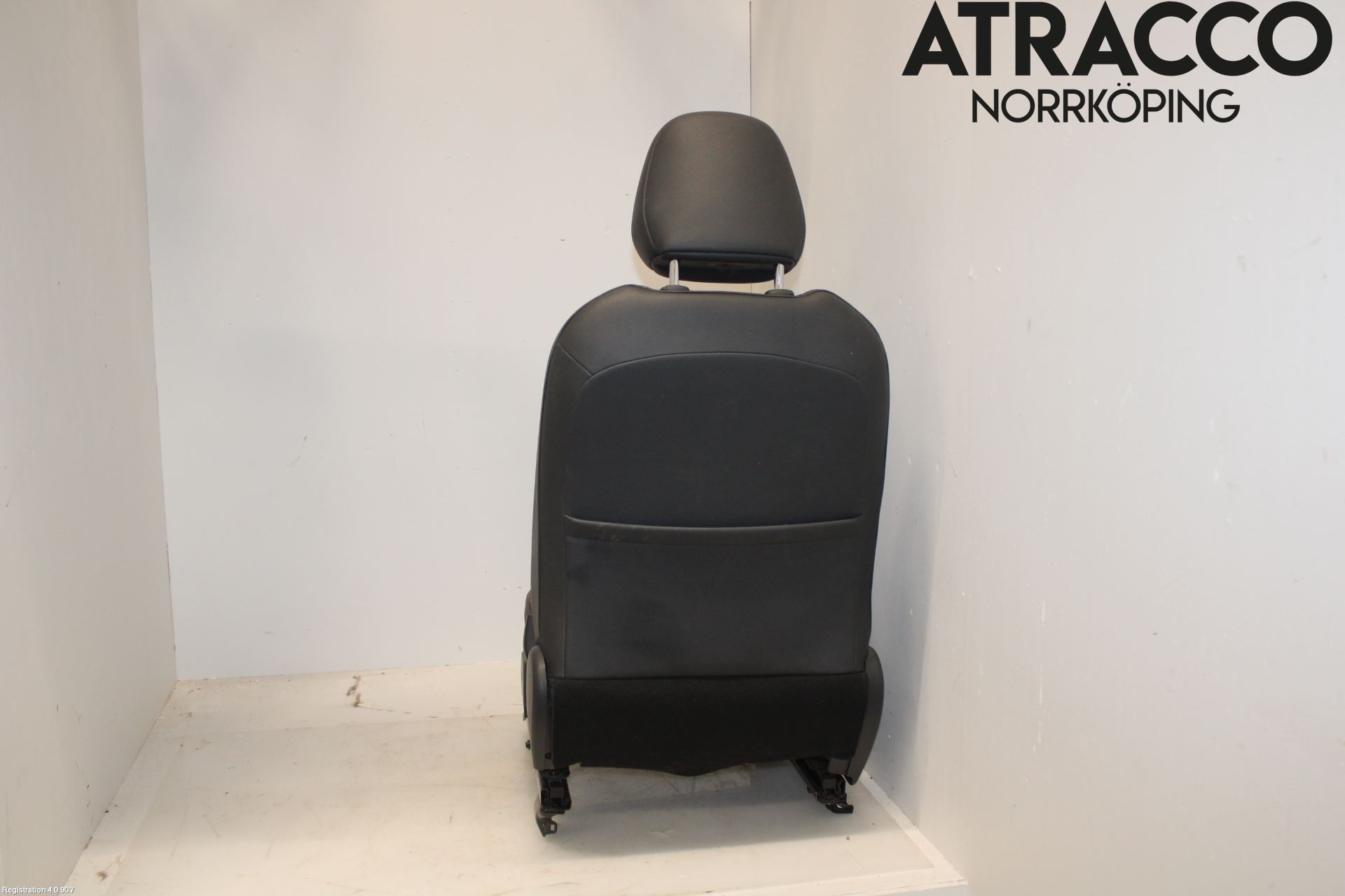 Toyota AVENSIS 16-18 Inredning Stol Fram Hö