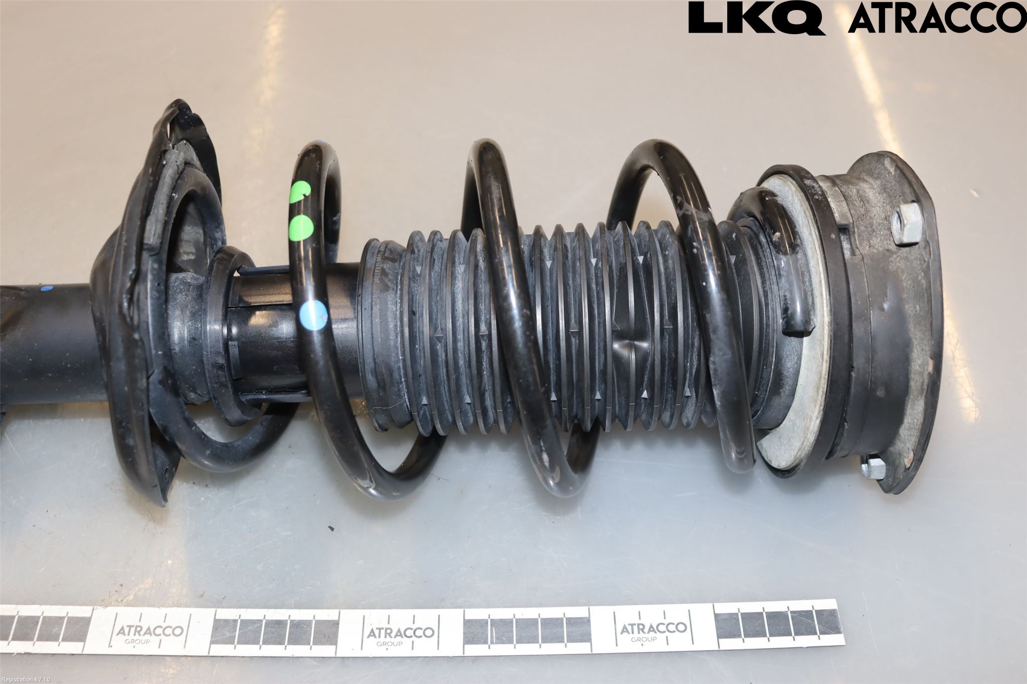 Skoda KAMIQ 20- Fjäderben Fram Vänster