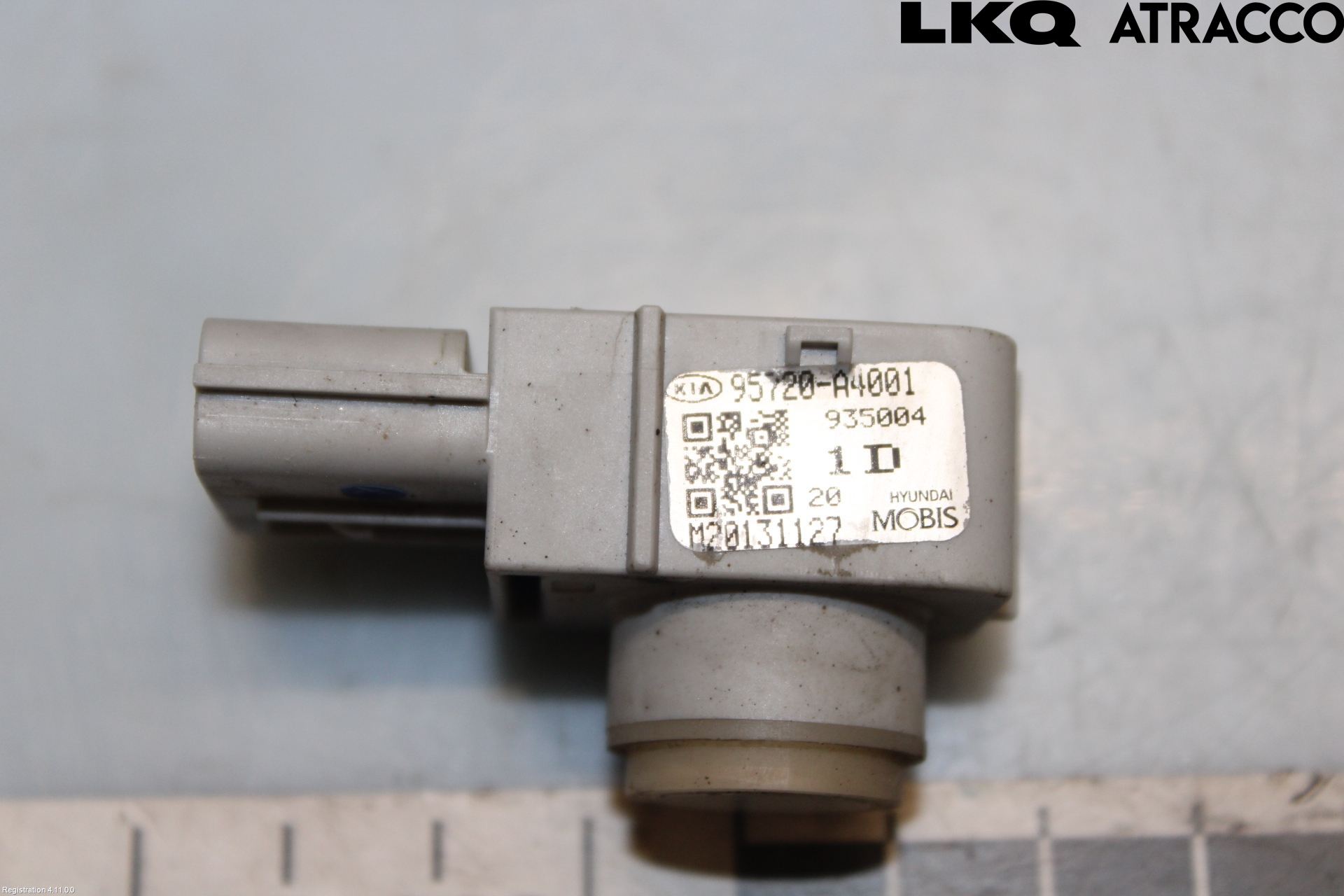 Kia CARENS III 13-19 Parkeringshjälp Frontsensor