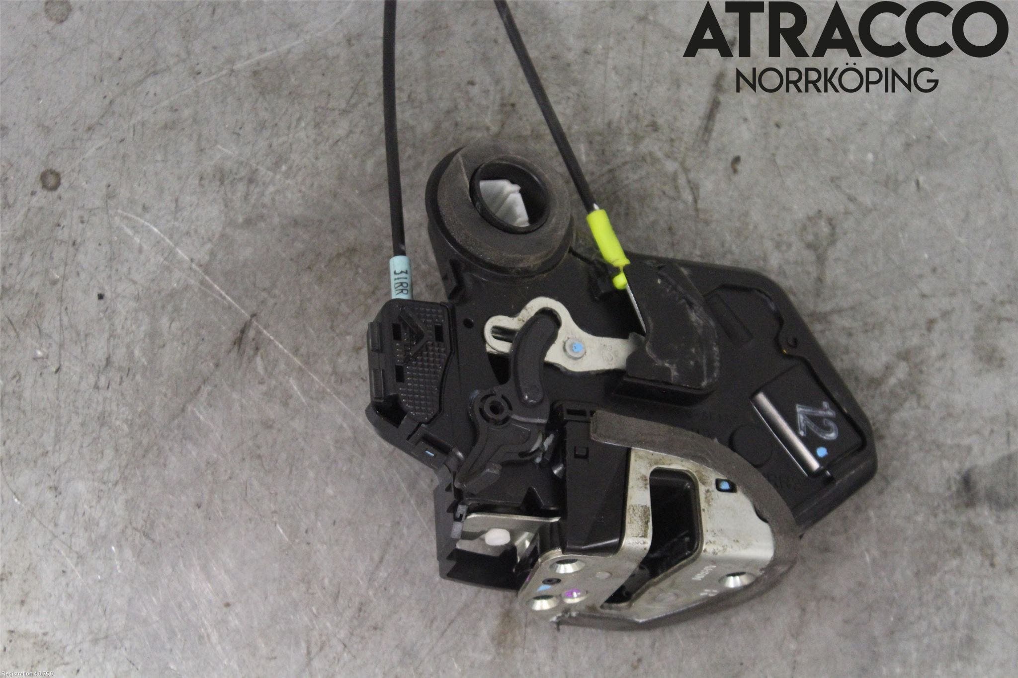 Toyota HILUX 05-16 Låskista-Dörrlås