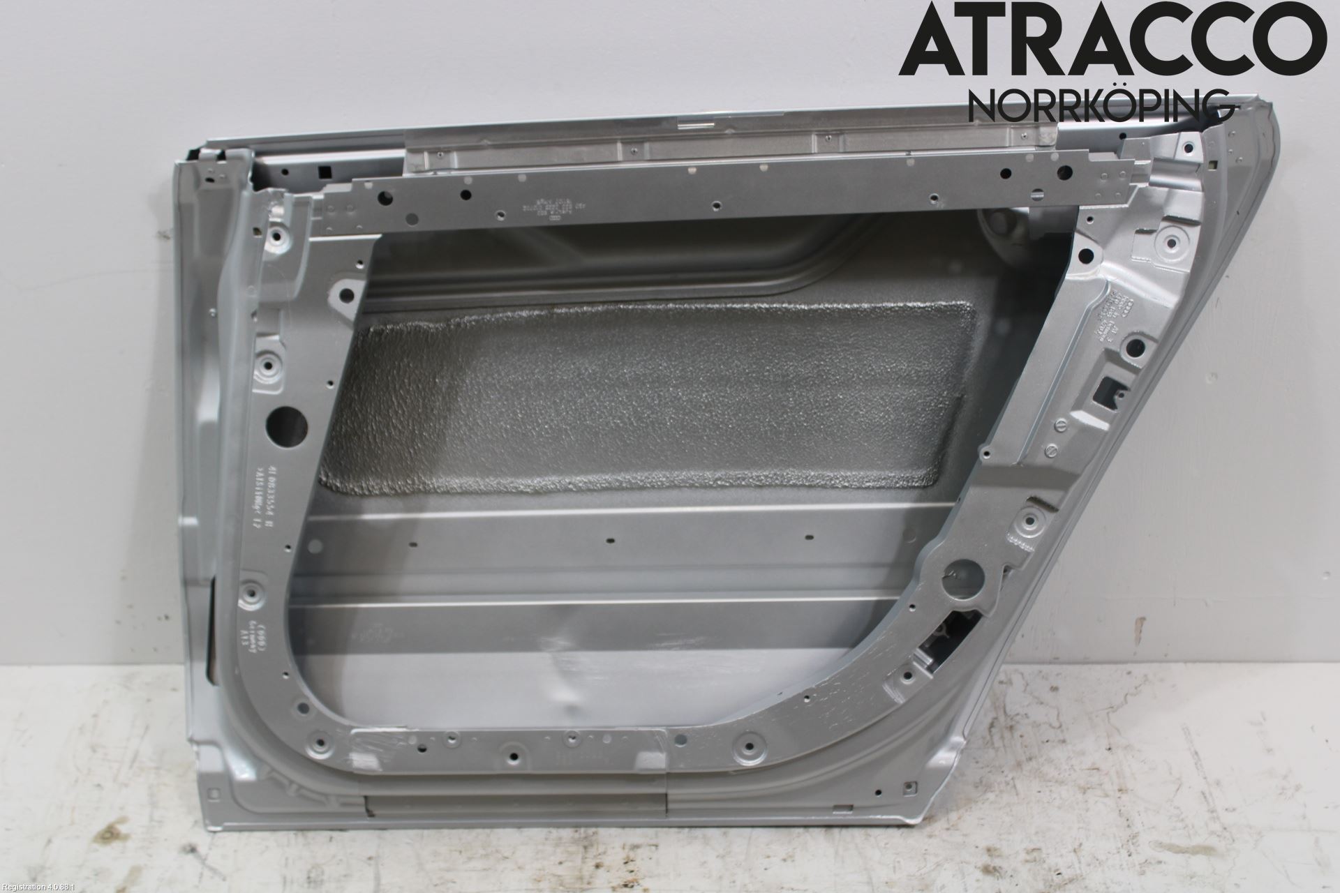 Audi A8/S8 4E  02-09 Dörr Bak Höger