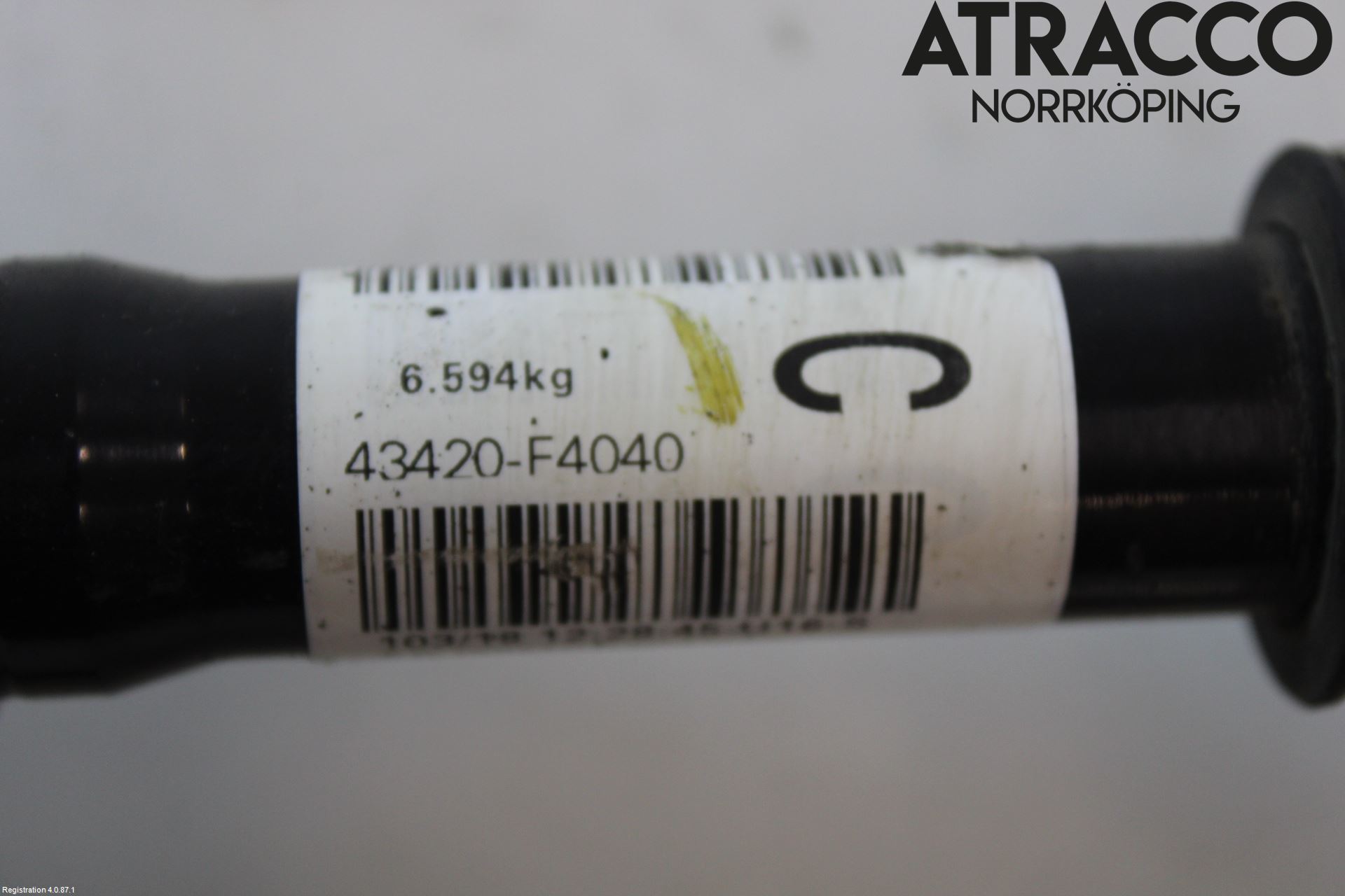 Toyota C-HR 16-23 Drivaxel Fram Vänster