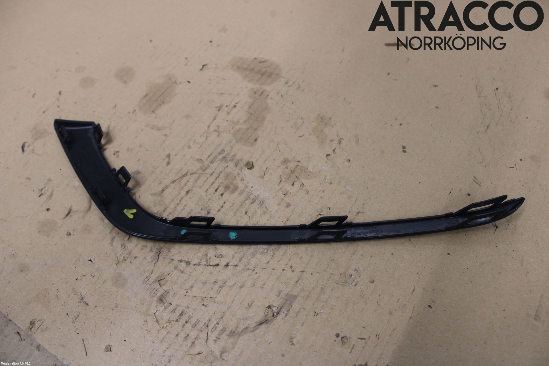 Audi A3/S3 8Y 21- Stötfångarlist Fram