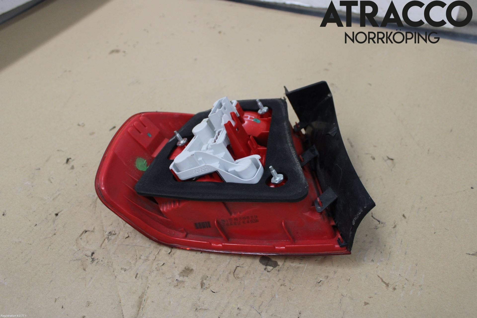 BMW 3 E90/91 SED/TOU 05-12 Bakljus Höger