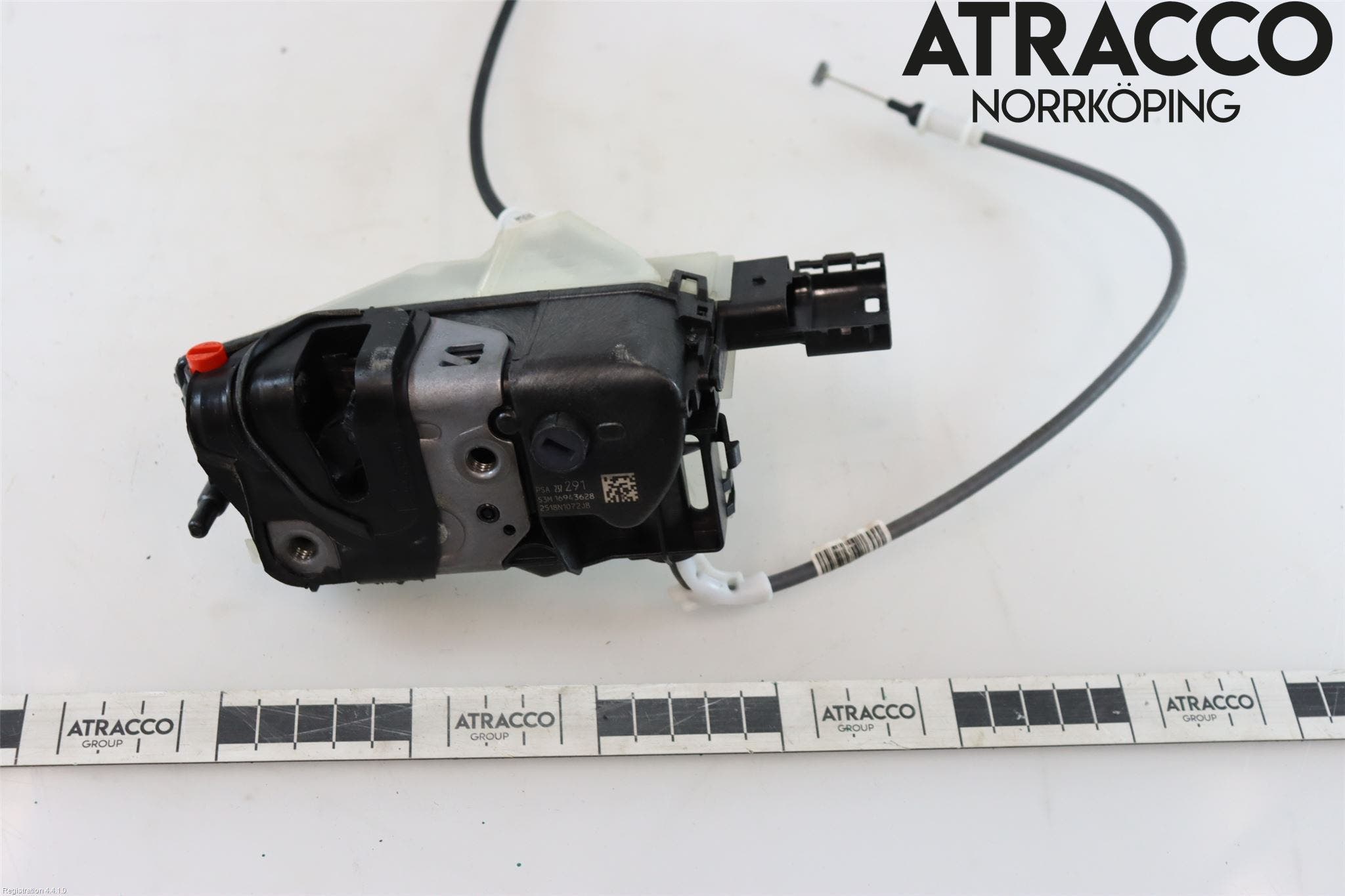 Peugeot 3008 17-24 Låskista-Dörrlås