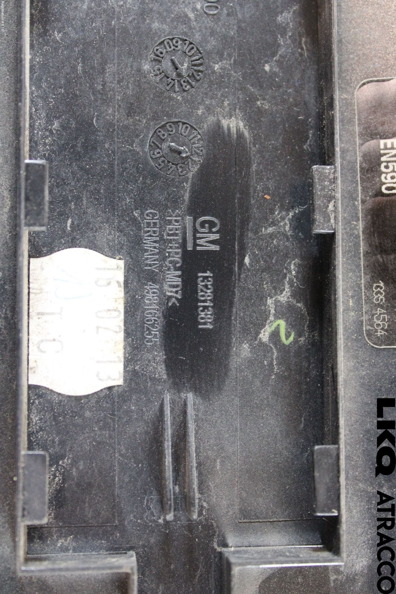 Opel ASTRA J 10-15 Tanklucka