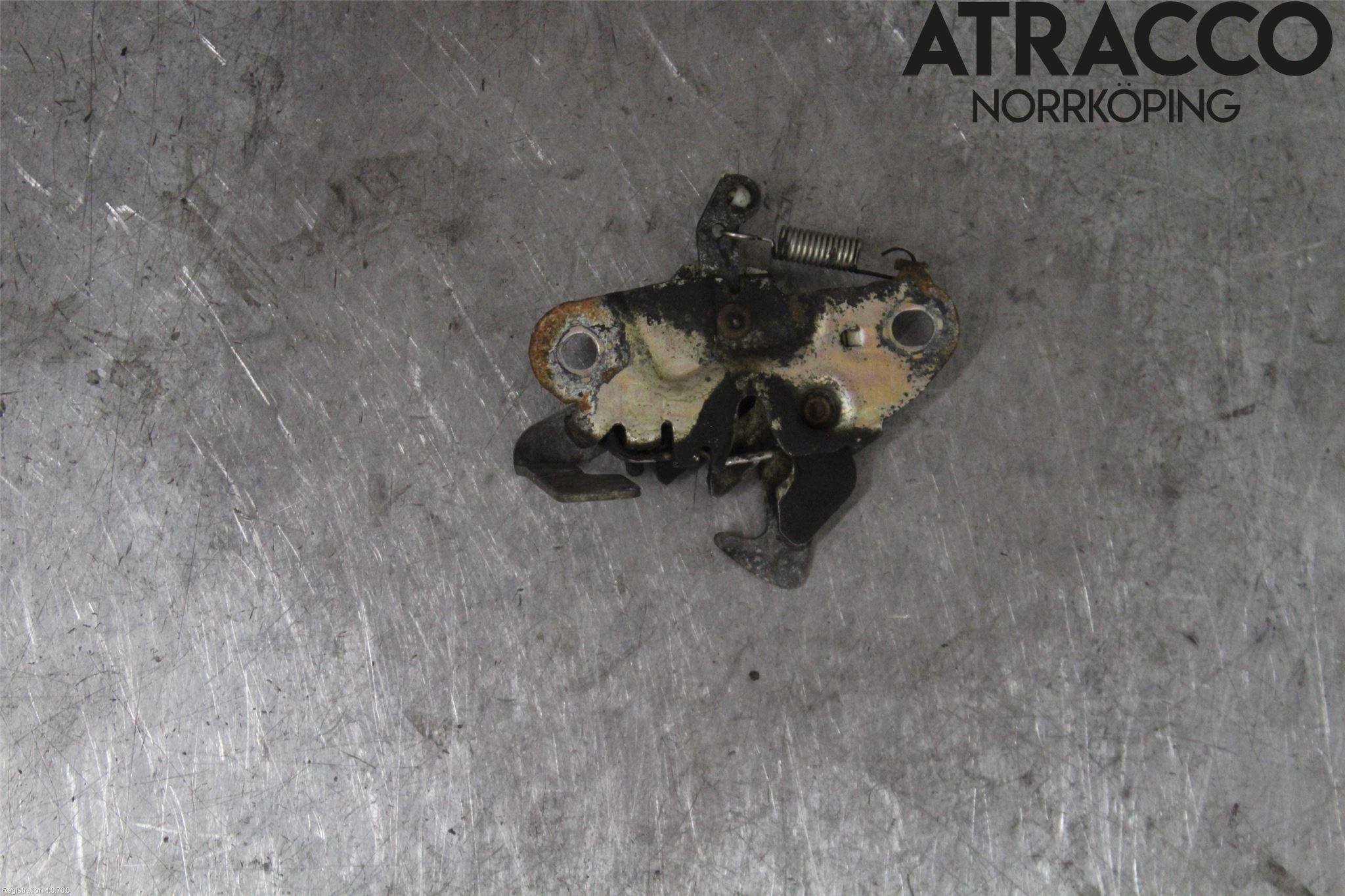 Toyota AYGO 06-14 Huvlås