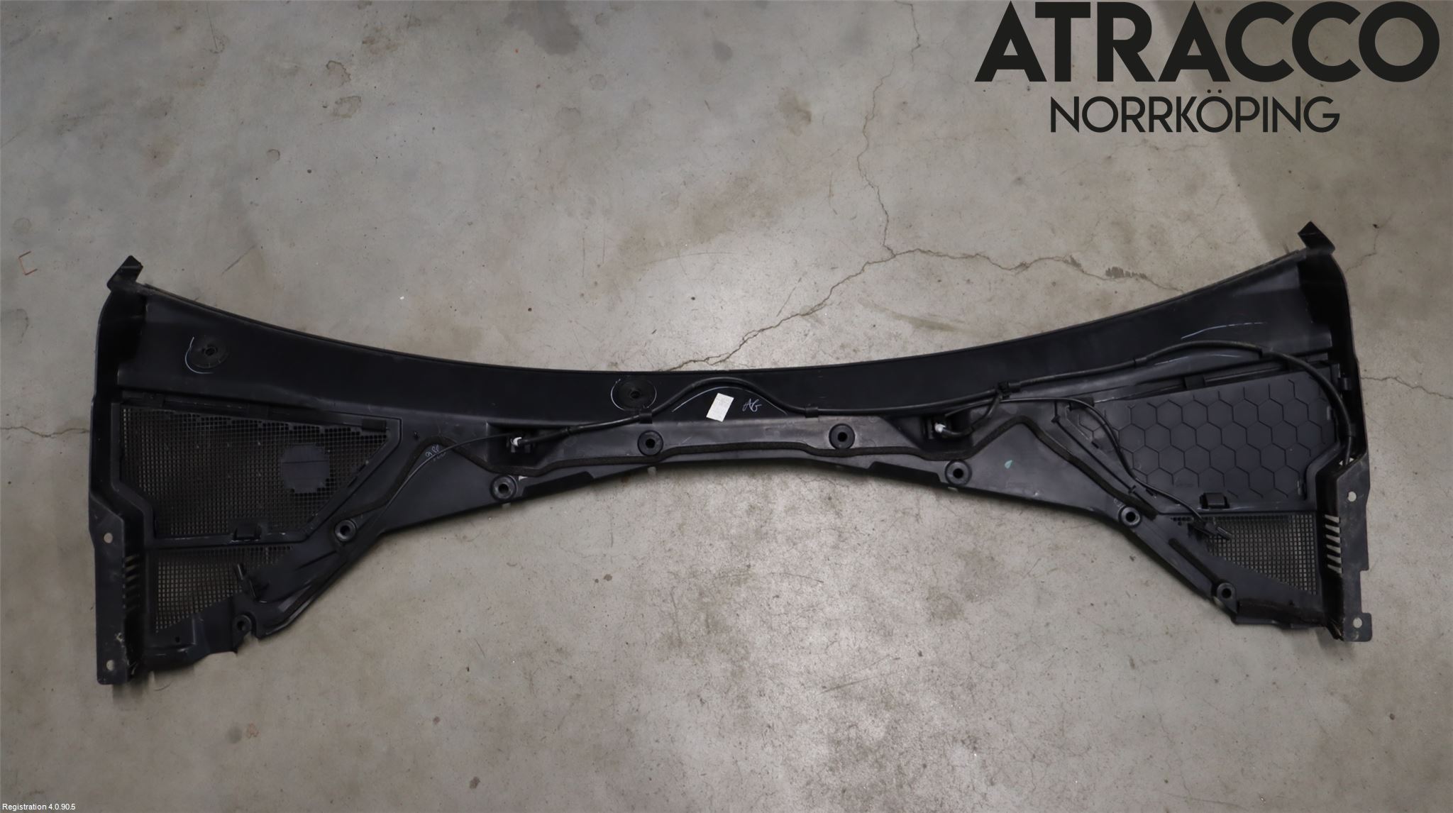 Jaguar F-PACE Torpedplåt-Torpedplast