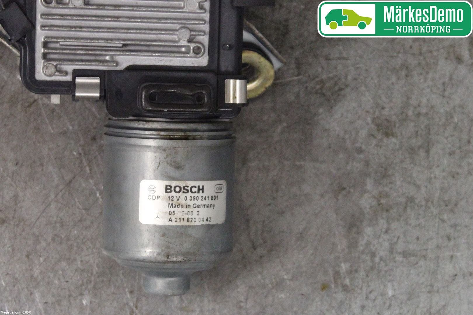 Mercedes-Benz MB E-KLASS (W211) 02-09 Torkarmotor Vindruta