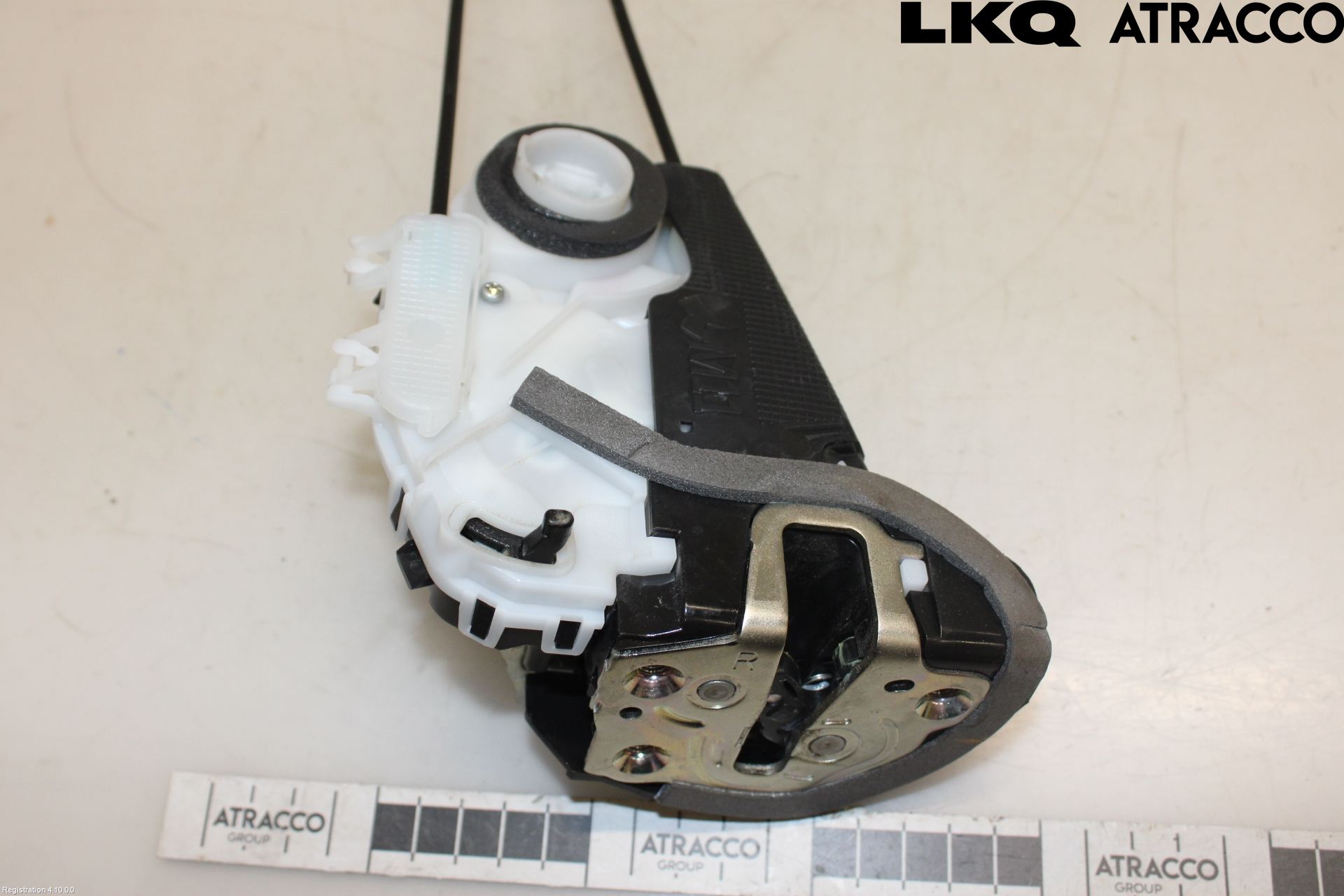 Toyota AYGO X AB70 22- Låskista-Dörrlås