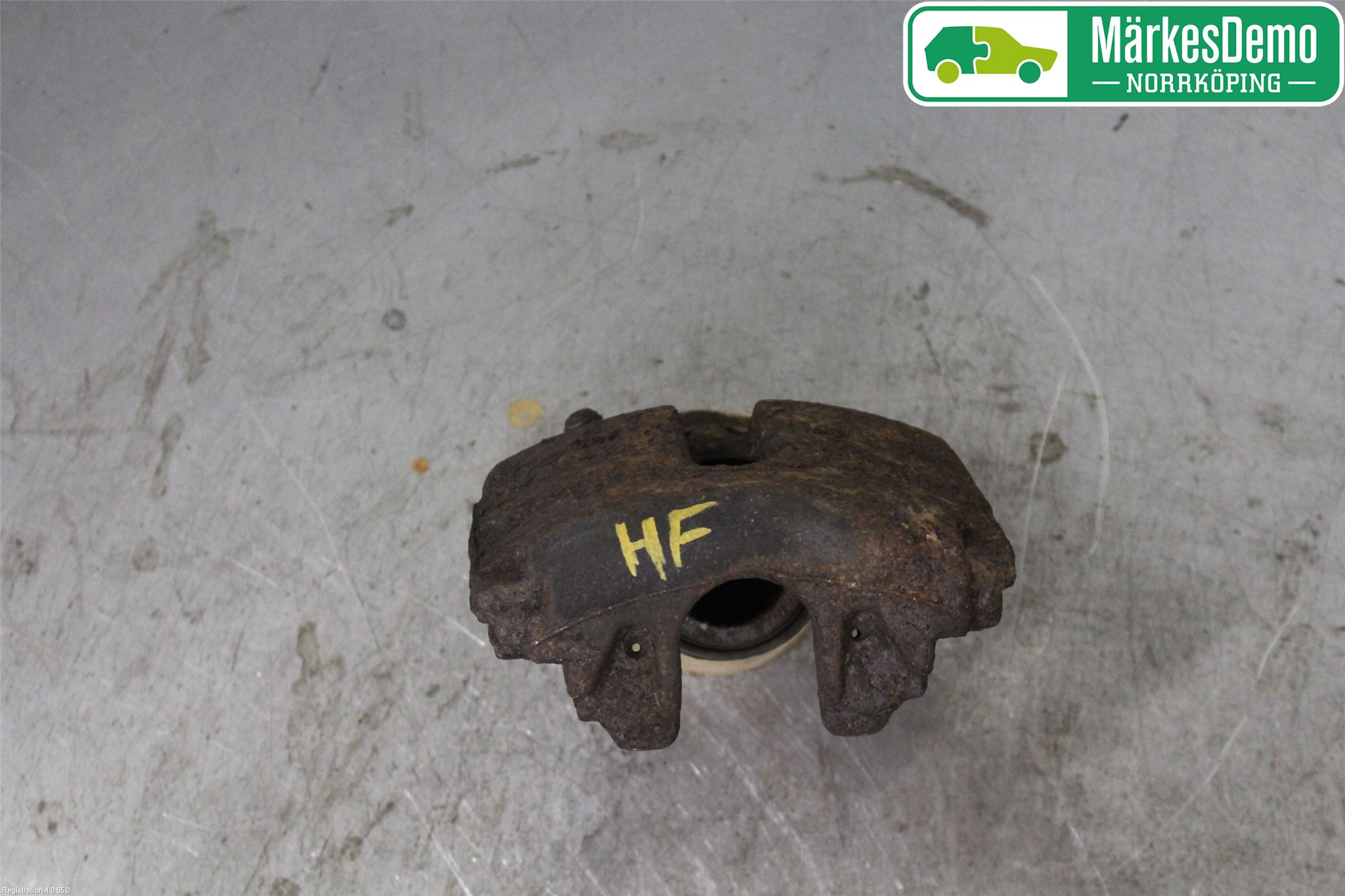 Volkswagen VW TOURAN 03-10 Bromsok Fram Höger