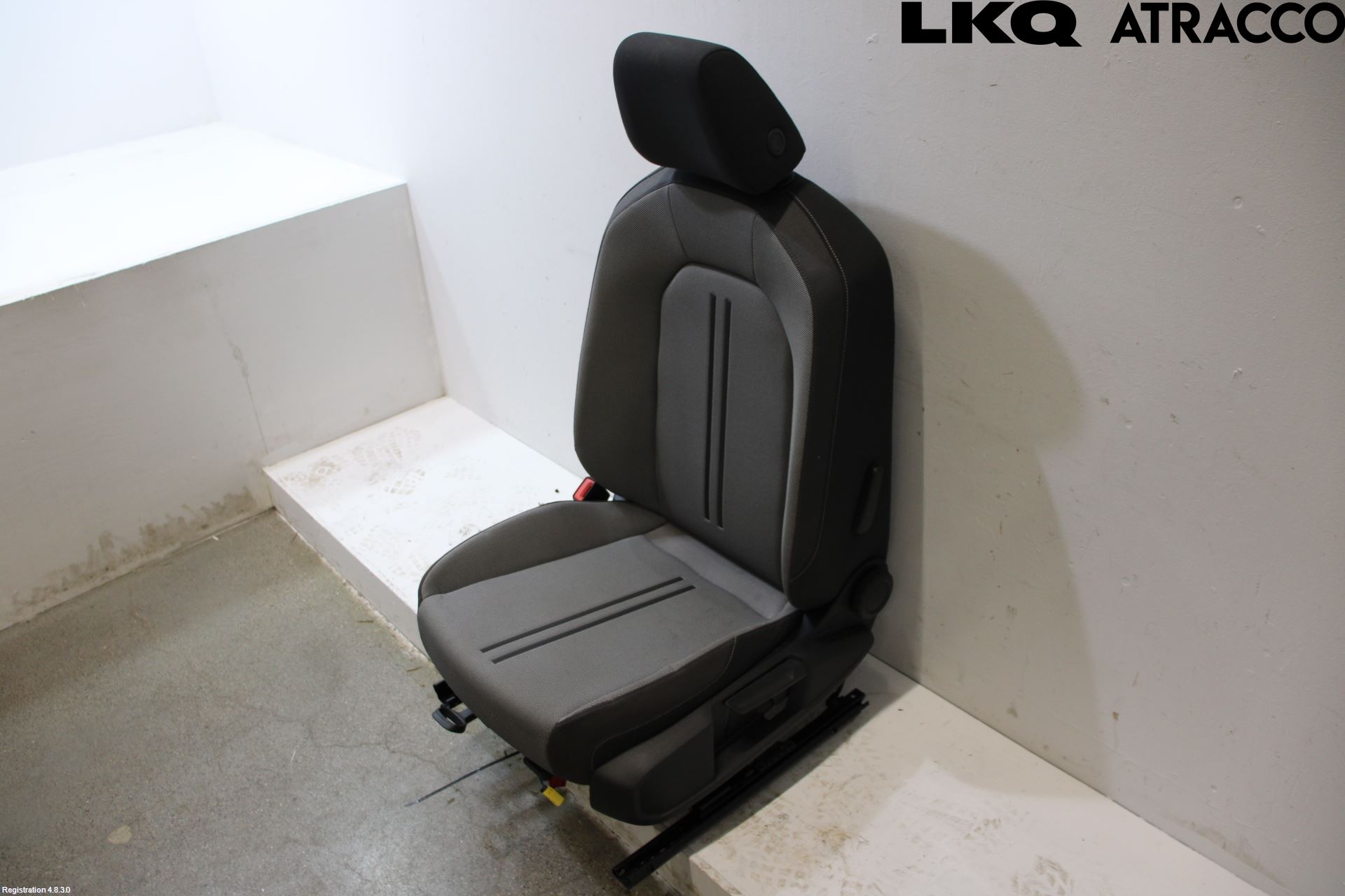 Seat LEON 20- Inredning Stol Fram Vä