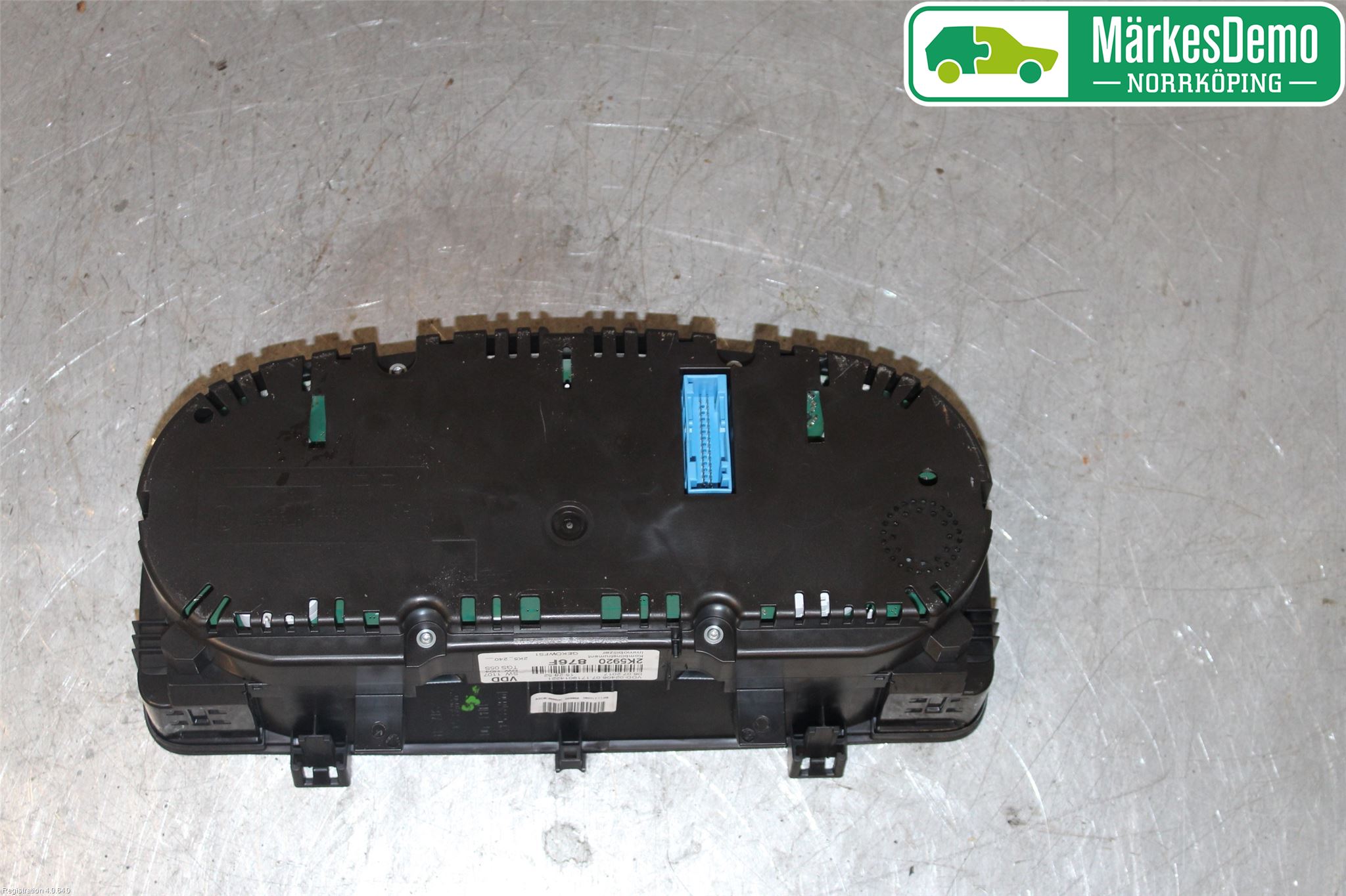 Volkswagen VW CADDY 16-20 Instrument Komb