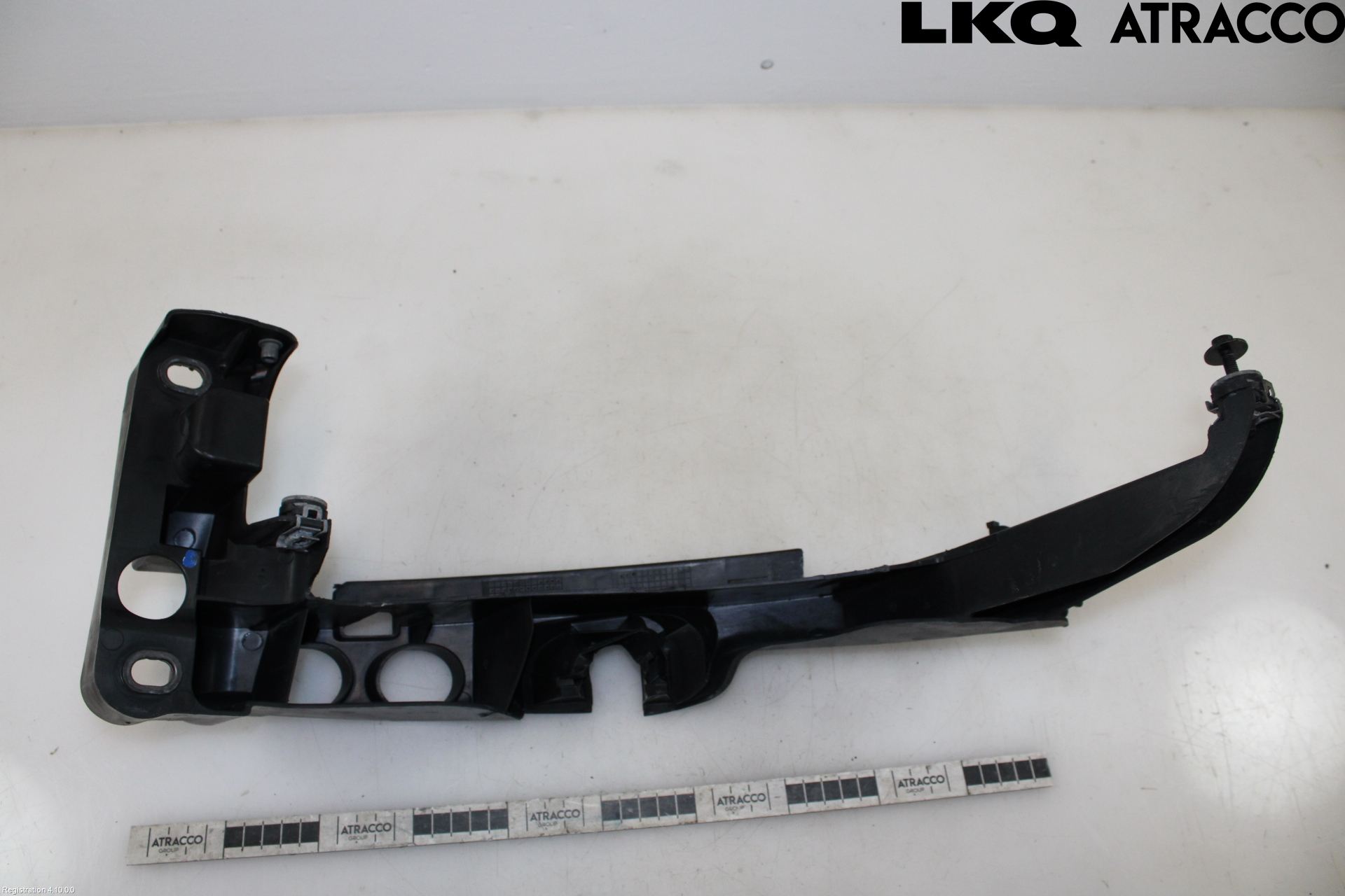 Audi A3/S3 05-13 Strålkast Fästsarg