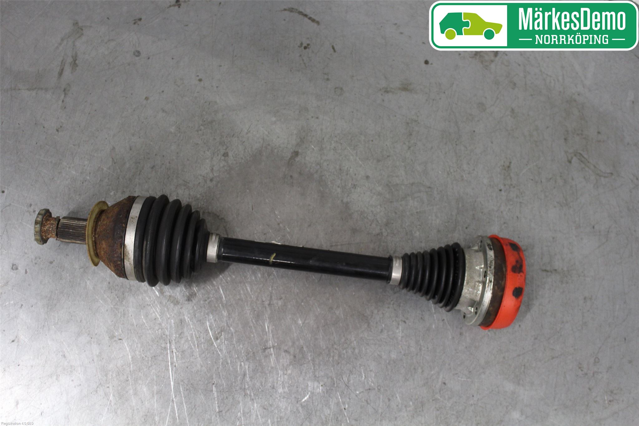Volkswagen VW POLO 10-17 Drivaxel Fram Vänster