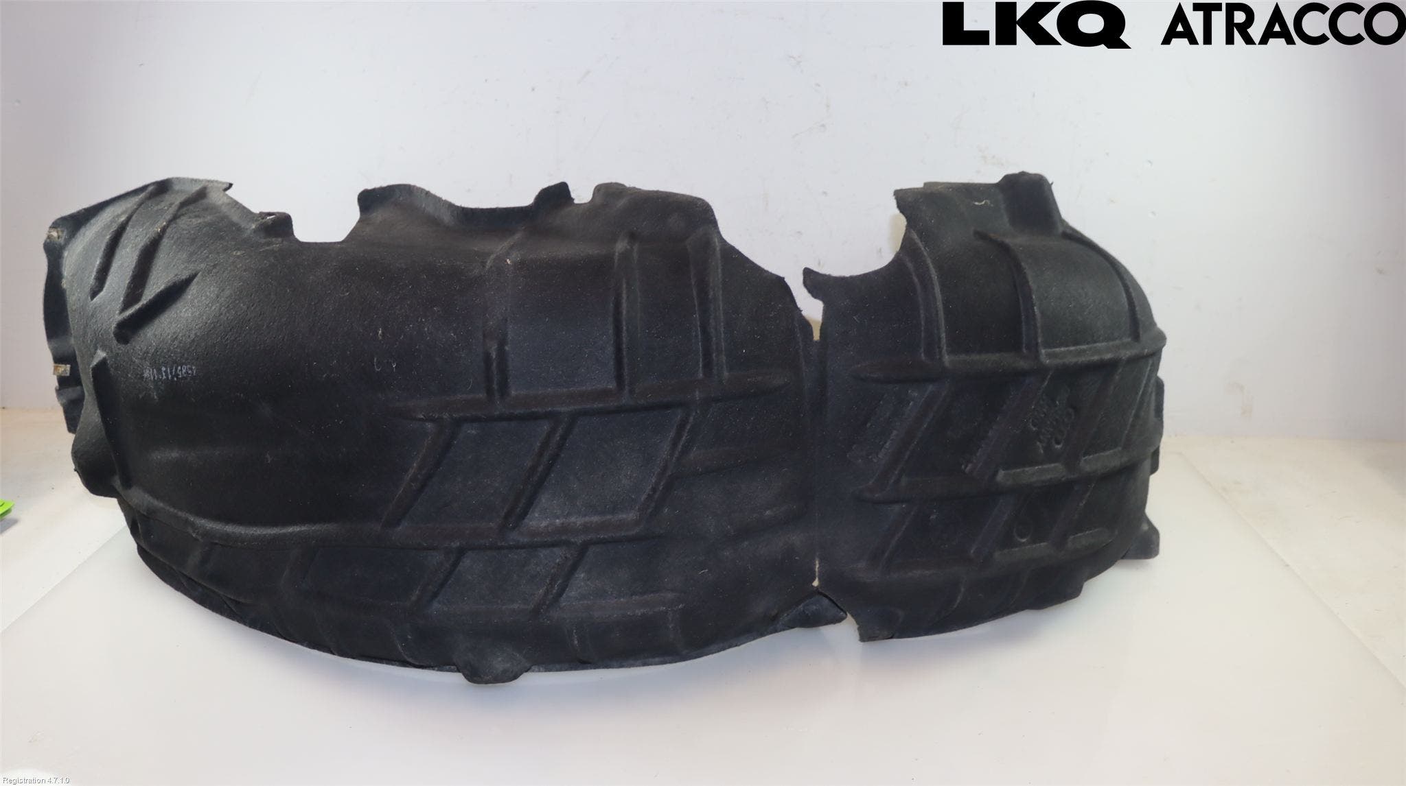 Audi A6 F2/C8 19- Skärm Inner