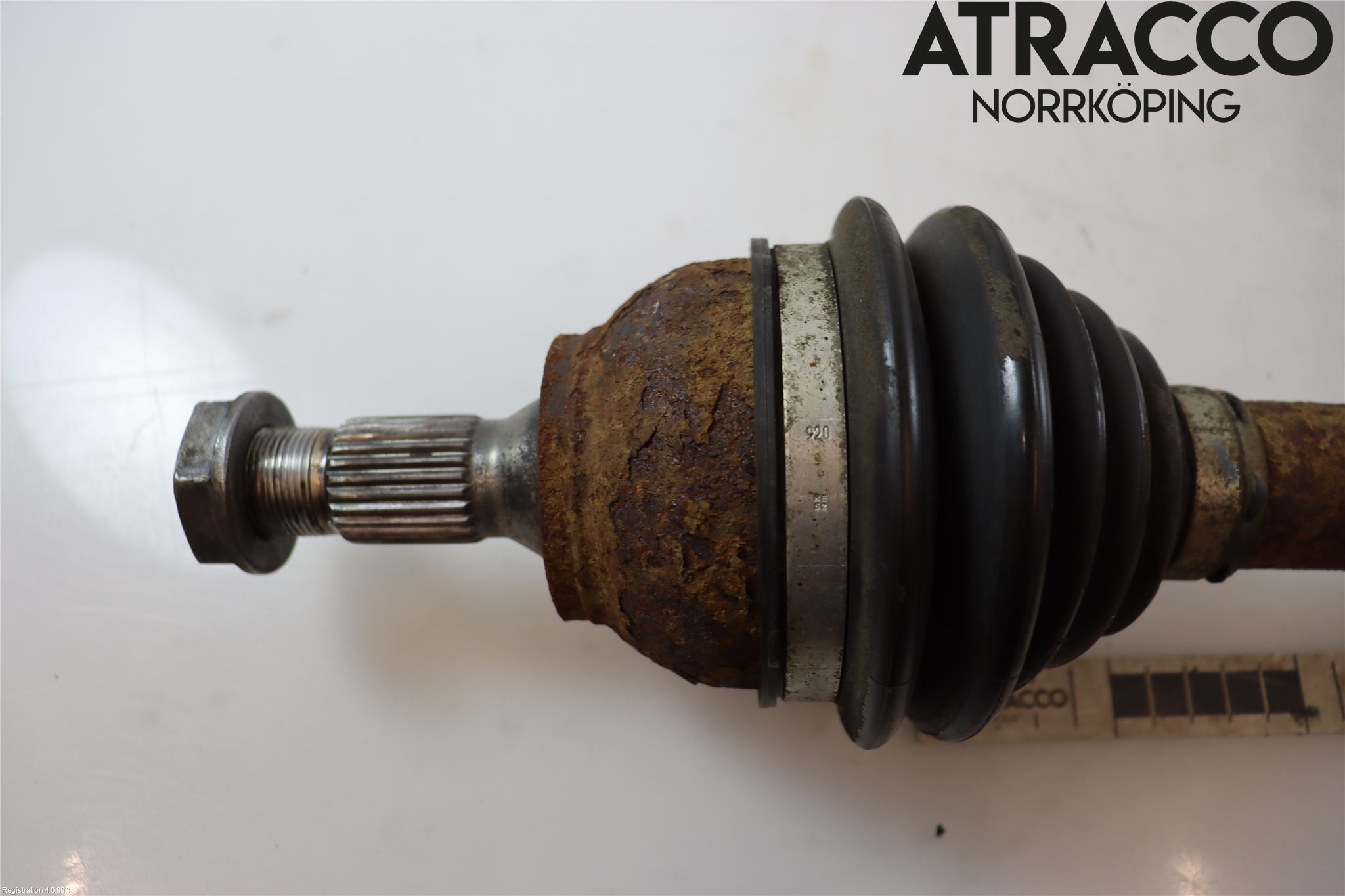 Peugeot 308 08-13 Drivaxel Fram Höger