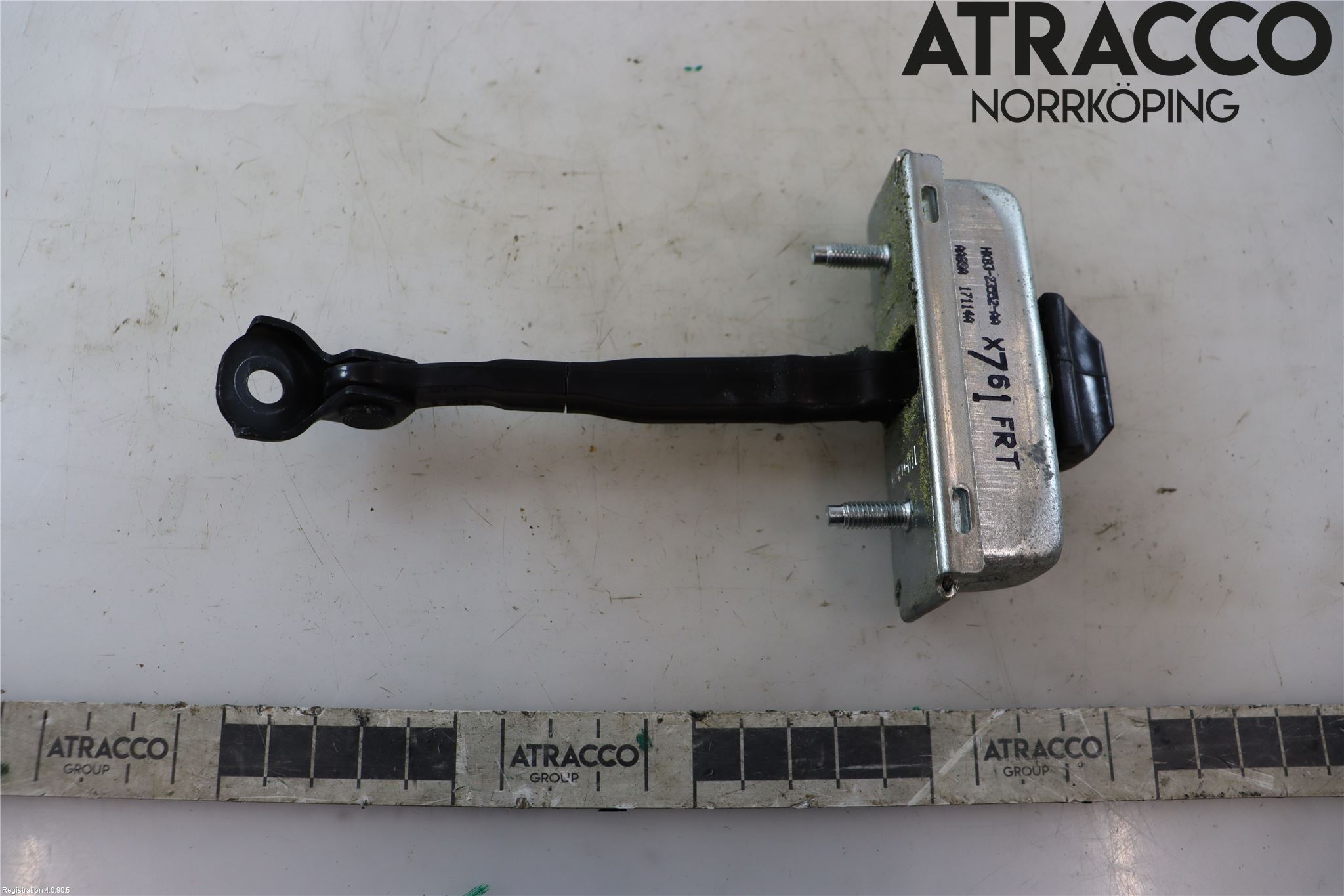 Jaguar F-PACE Dörrstopp