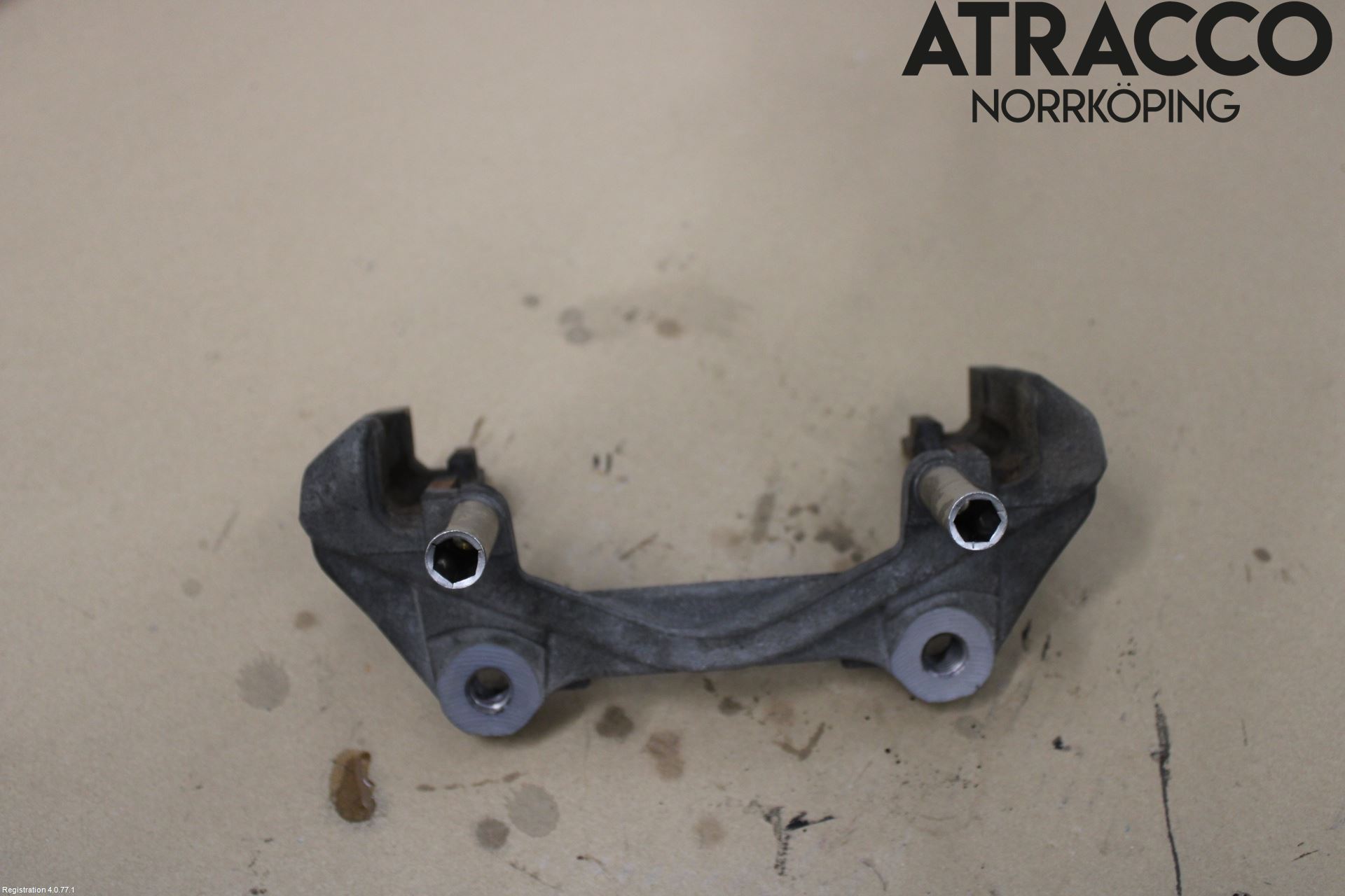 Jaguar F-PACE Bromsokshållare