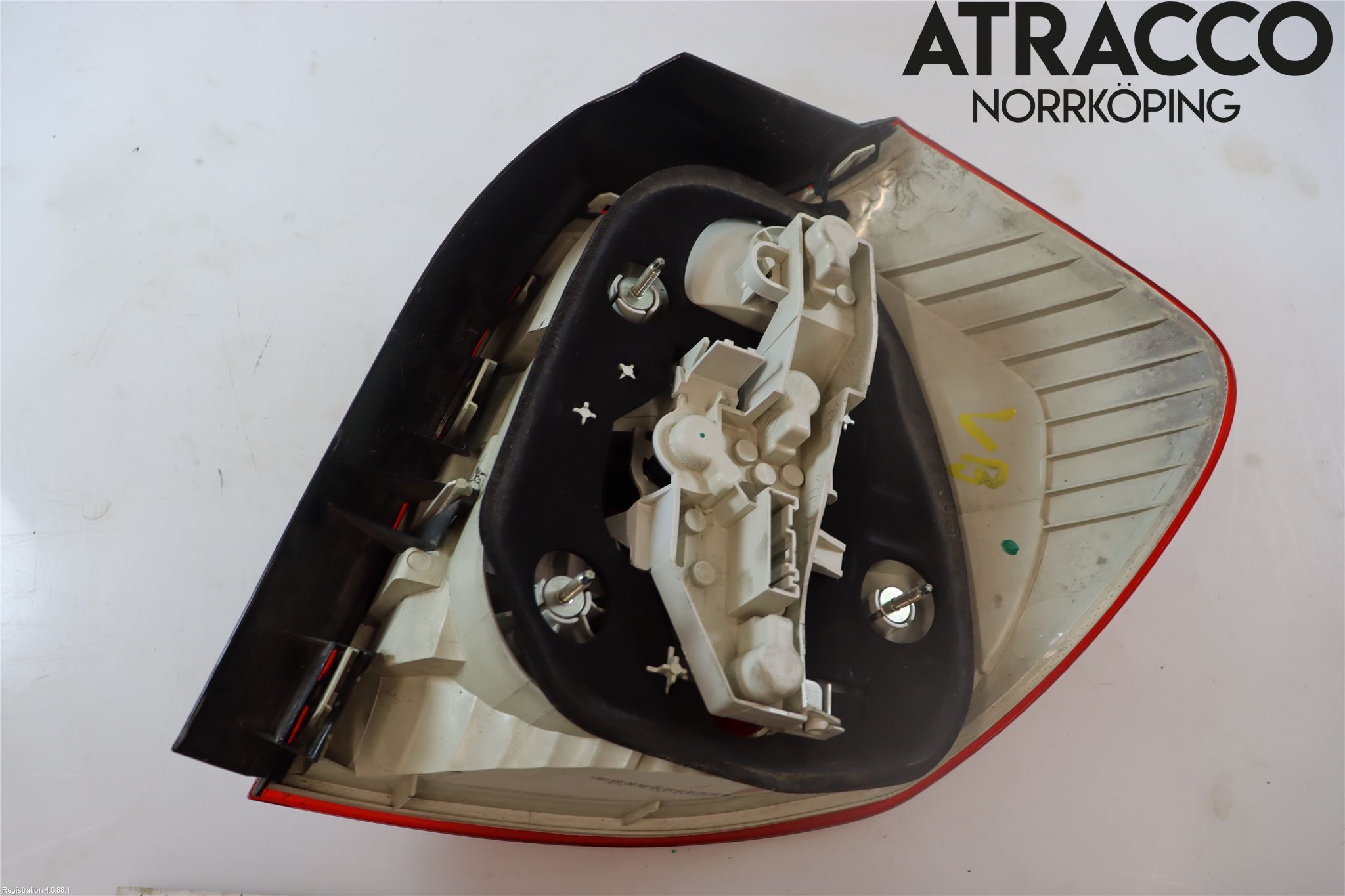 BMW 1 E87/81 5D/3D 03-11 Bakljus Vänster