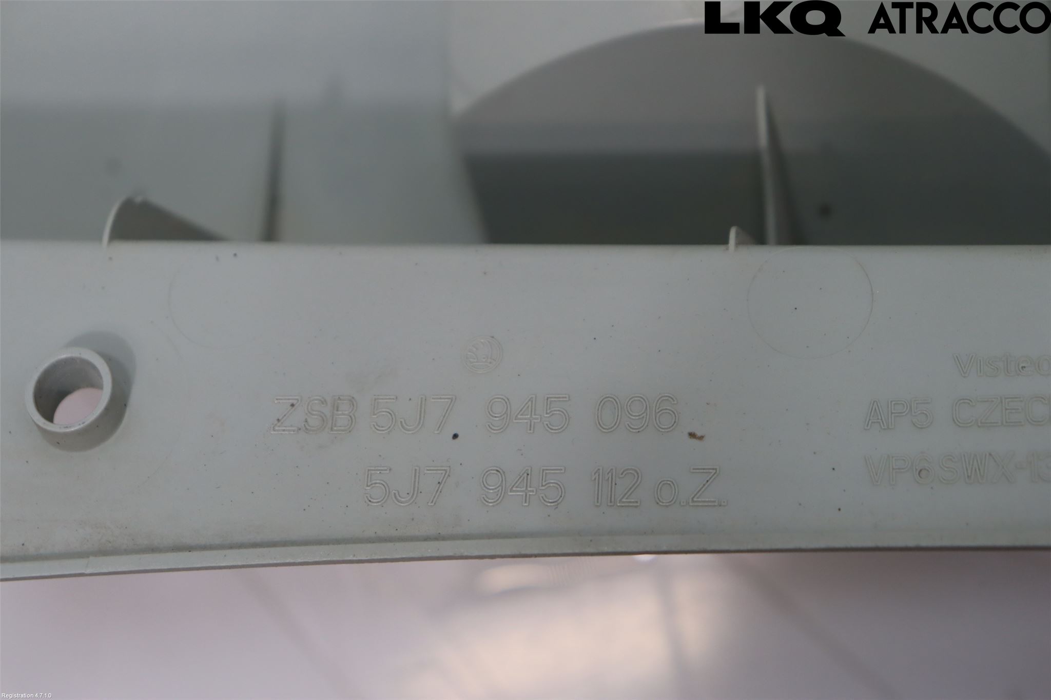 Skoda ROOMSTER Bakljus Höger