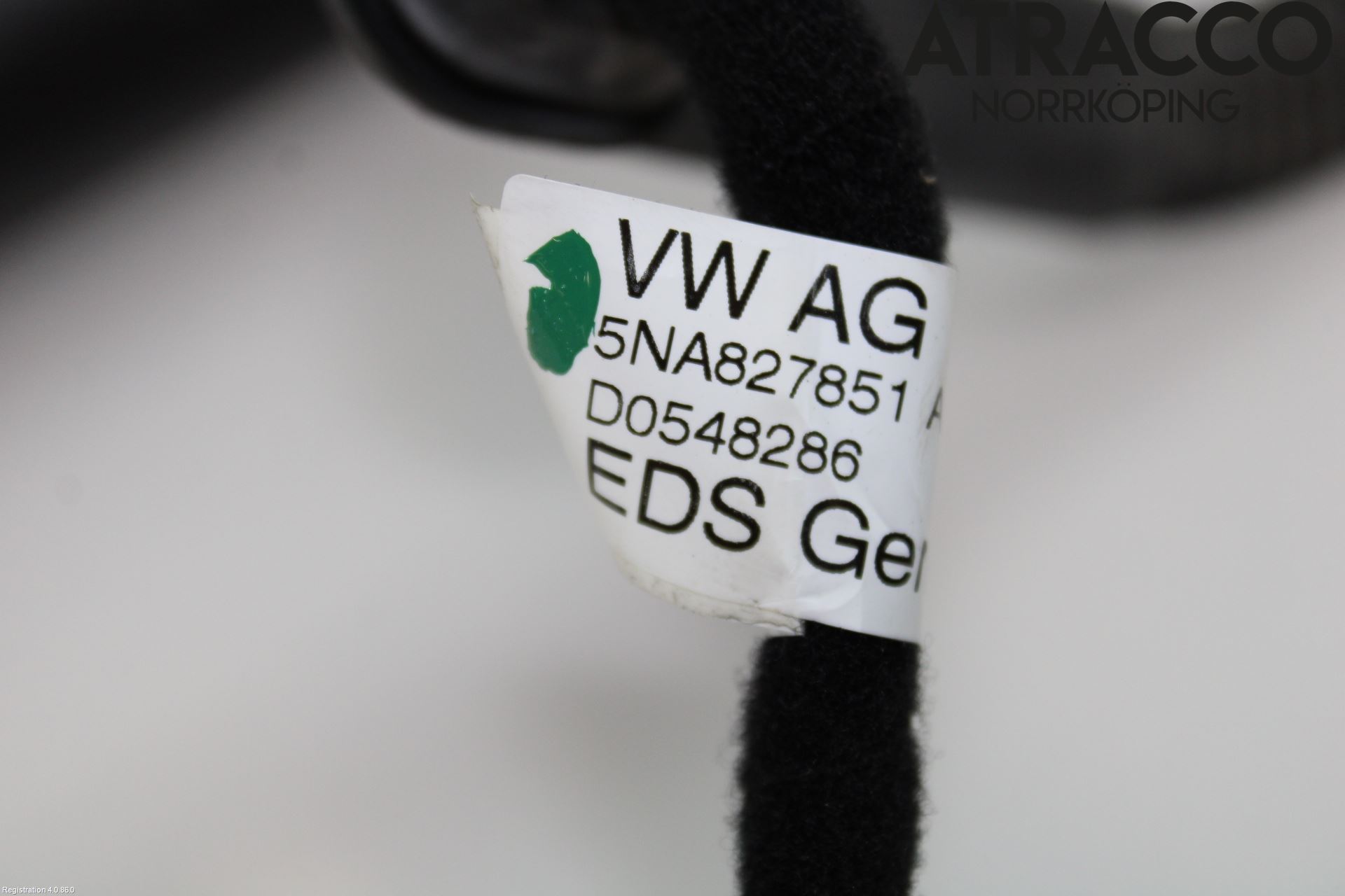 Volkswagen VW TIGUAN 16-24 Gasfjäder Baklucka