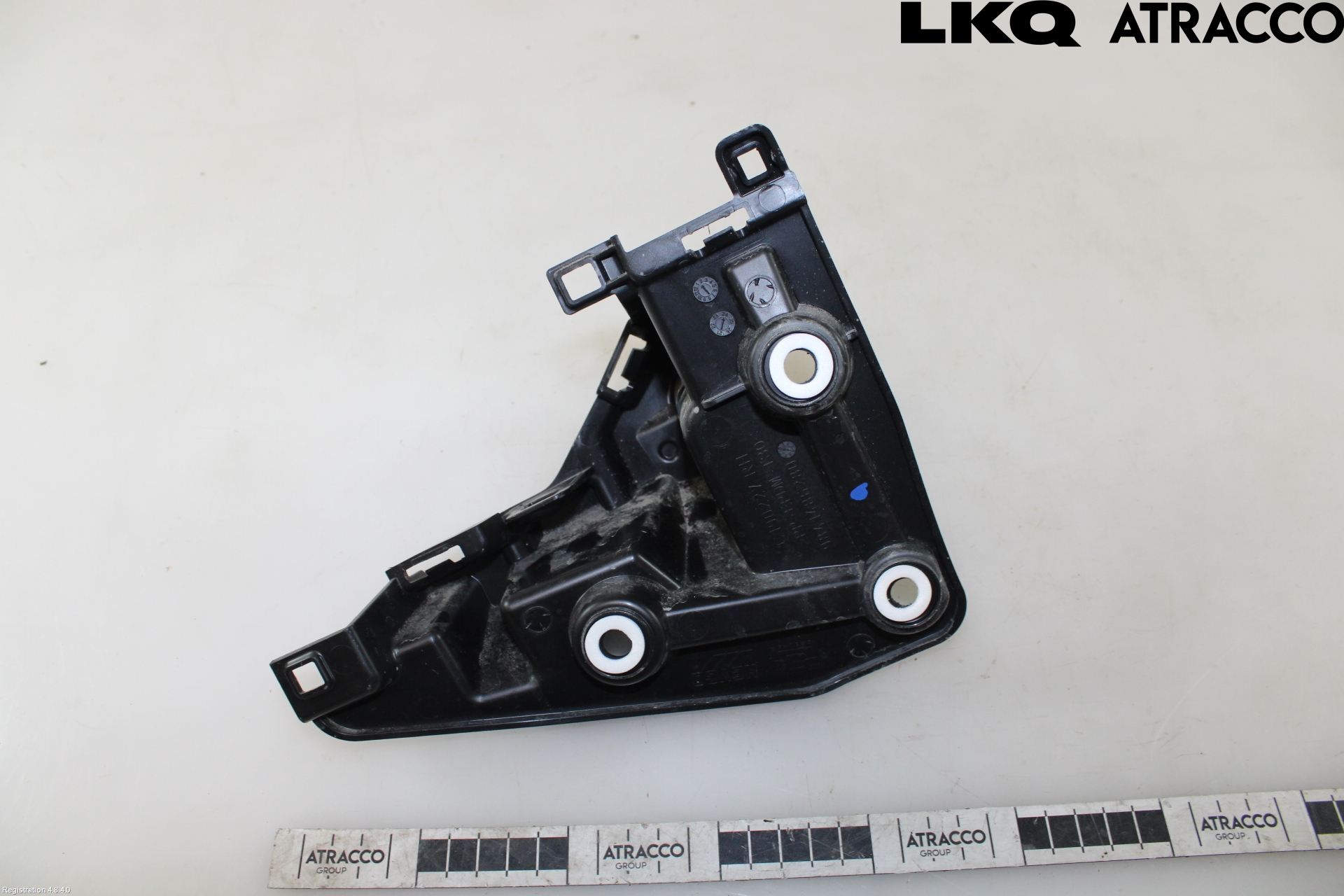 Opel ASTRA L 22- Stötfångarfäste Bak Hö