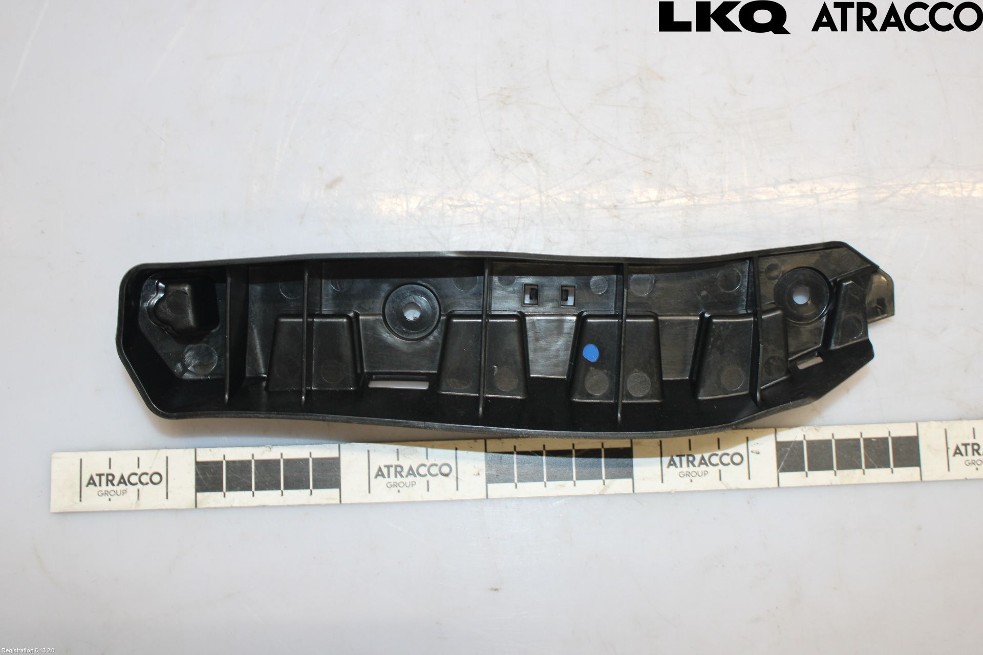 Volkswagen VW ID.7/TOURER 24- Stötfångarfäste Fram Hö