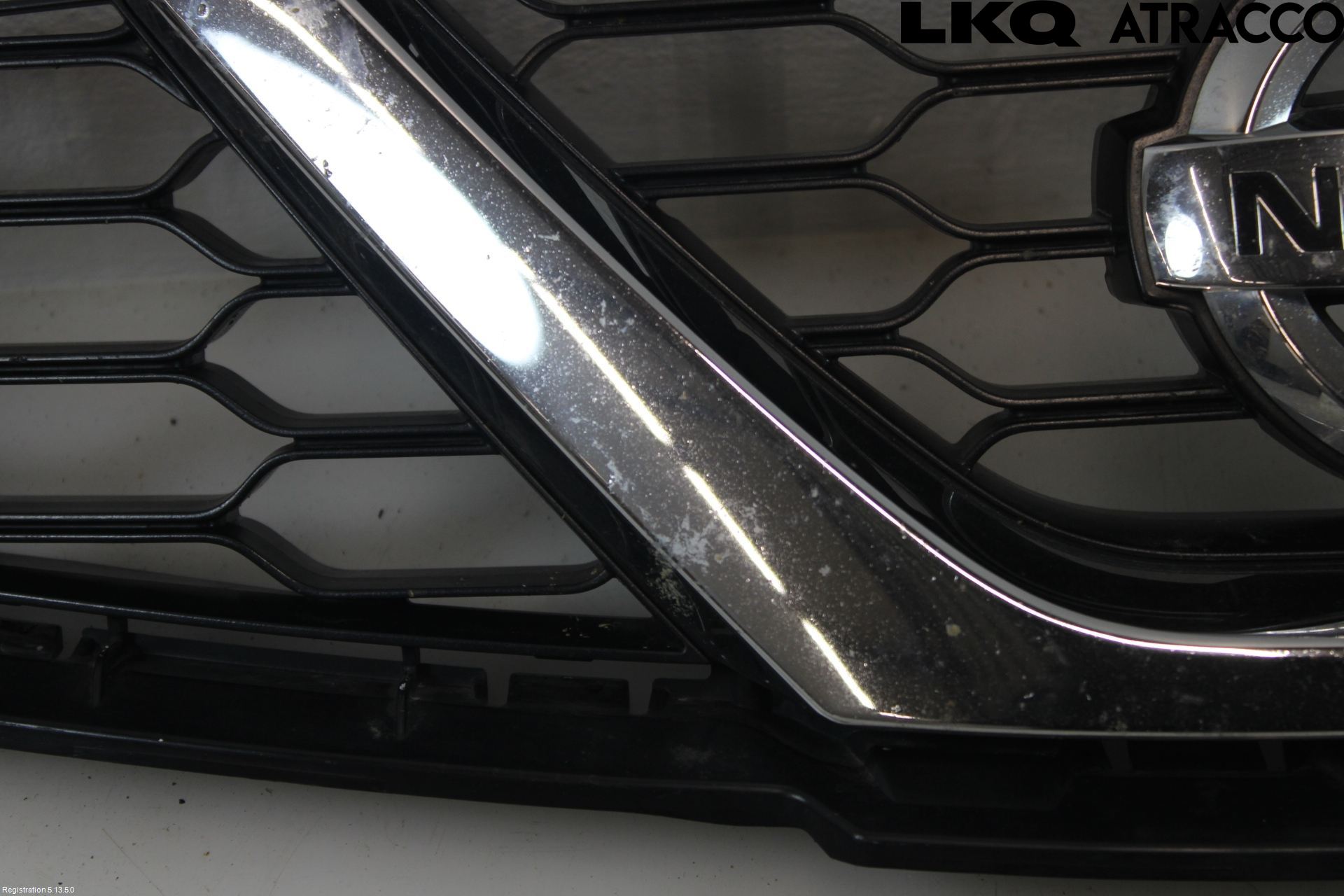 Nissan MICRA 11-16 Grill Komp
