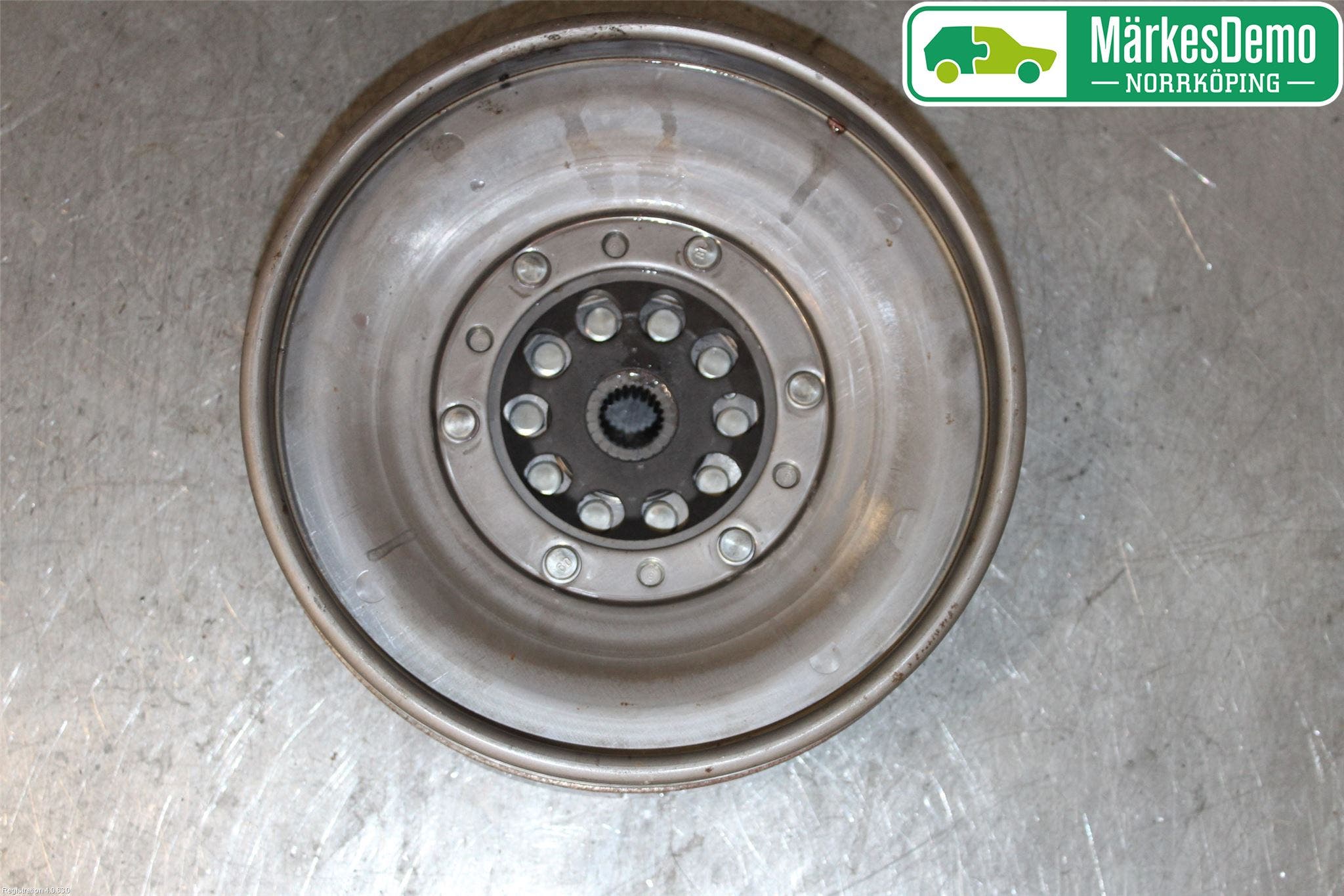 Audi A4/S4 B9 20- Svänghjul Aut