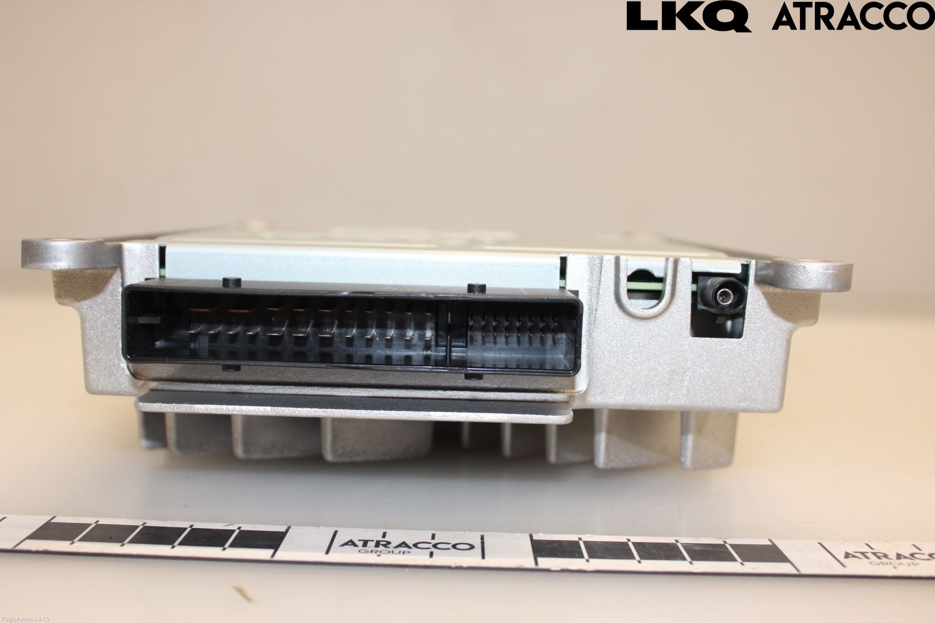 Mercedes-Benz MB EQC (N293) 20- Radio-Stereo Förstärkare