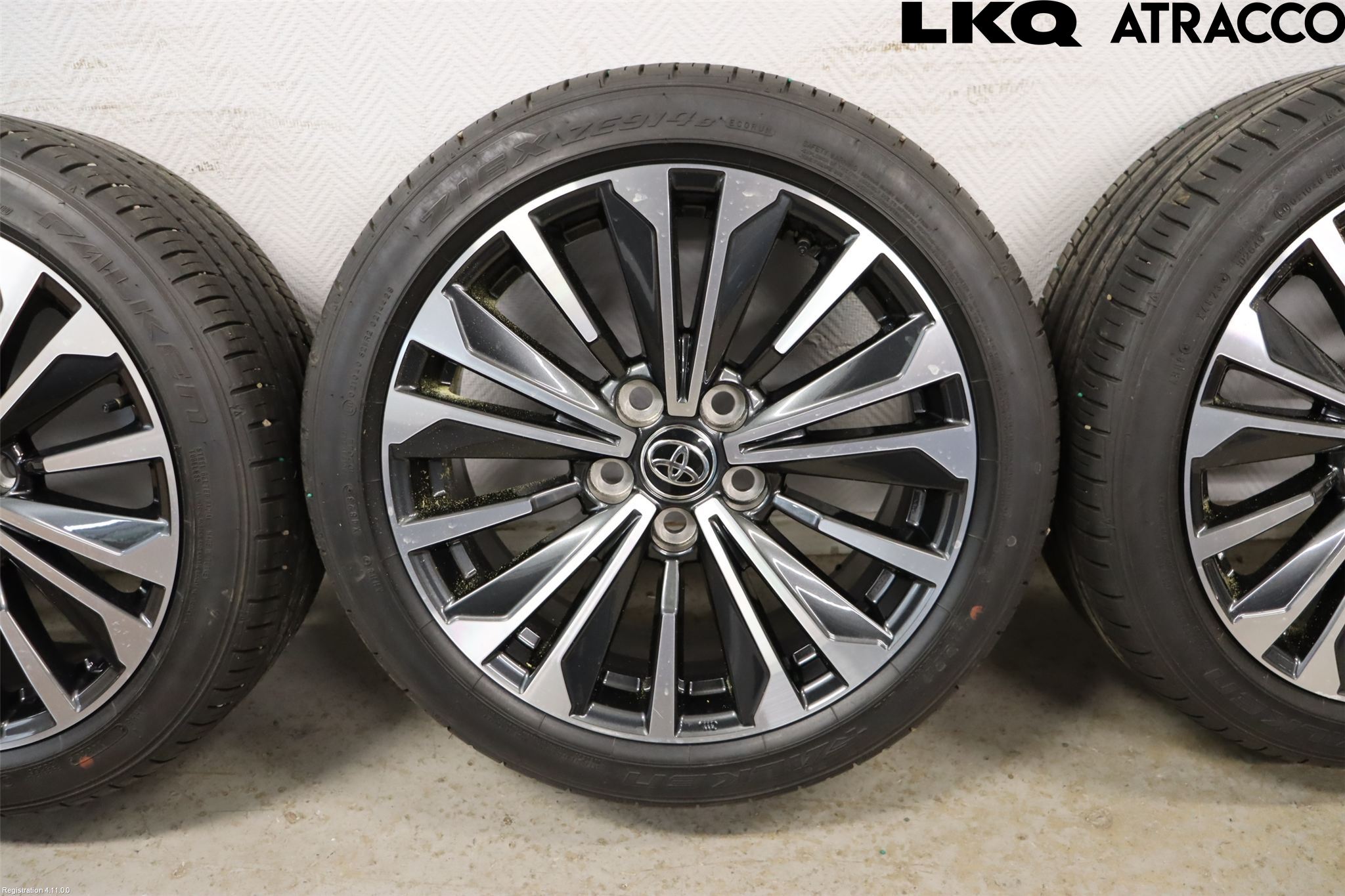 Toyota COROLLA 19- Sommardäck Alumfälg 4St