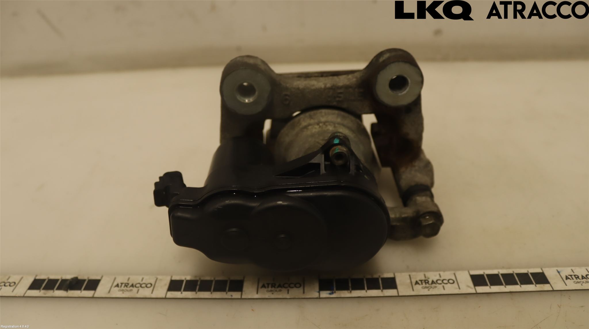 Toyota bZ4X EA10 22- Bromsok Bak Vänster