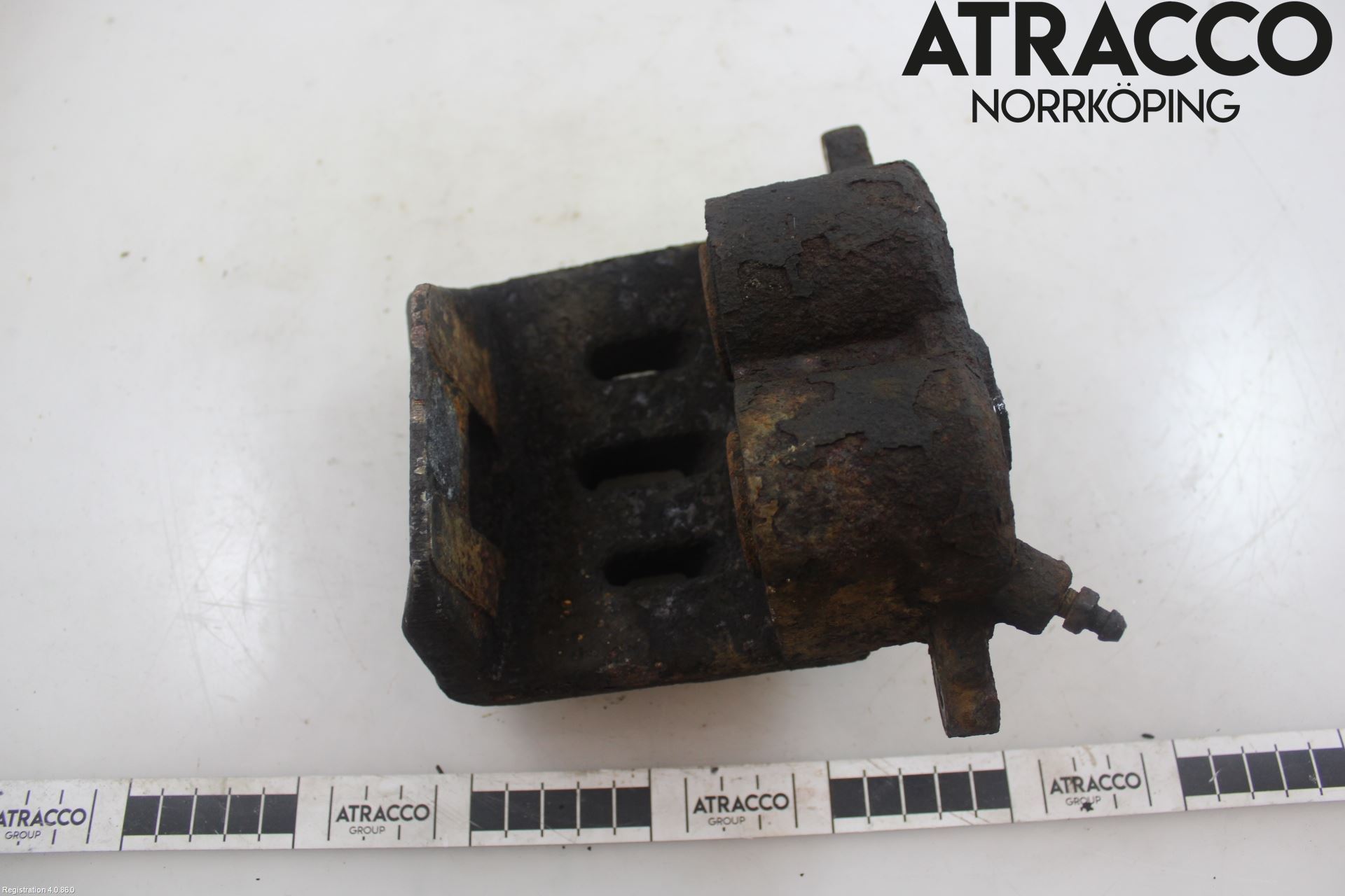 Lexus IS 200/300   99-05 Bromsok Fram Vänster