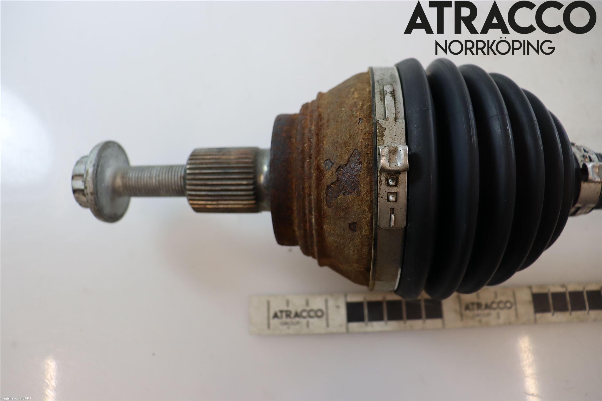 Volkswagen VW ID.4 21- Drivaxel Bak Höger