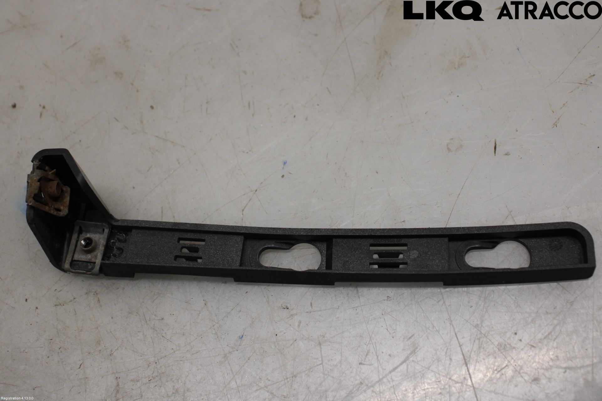 Peugeot 308 14-21 Stötfångarfäste Bak Hö
