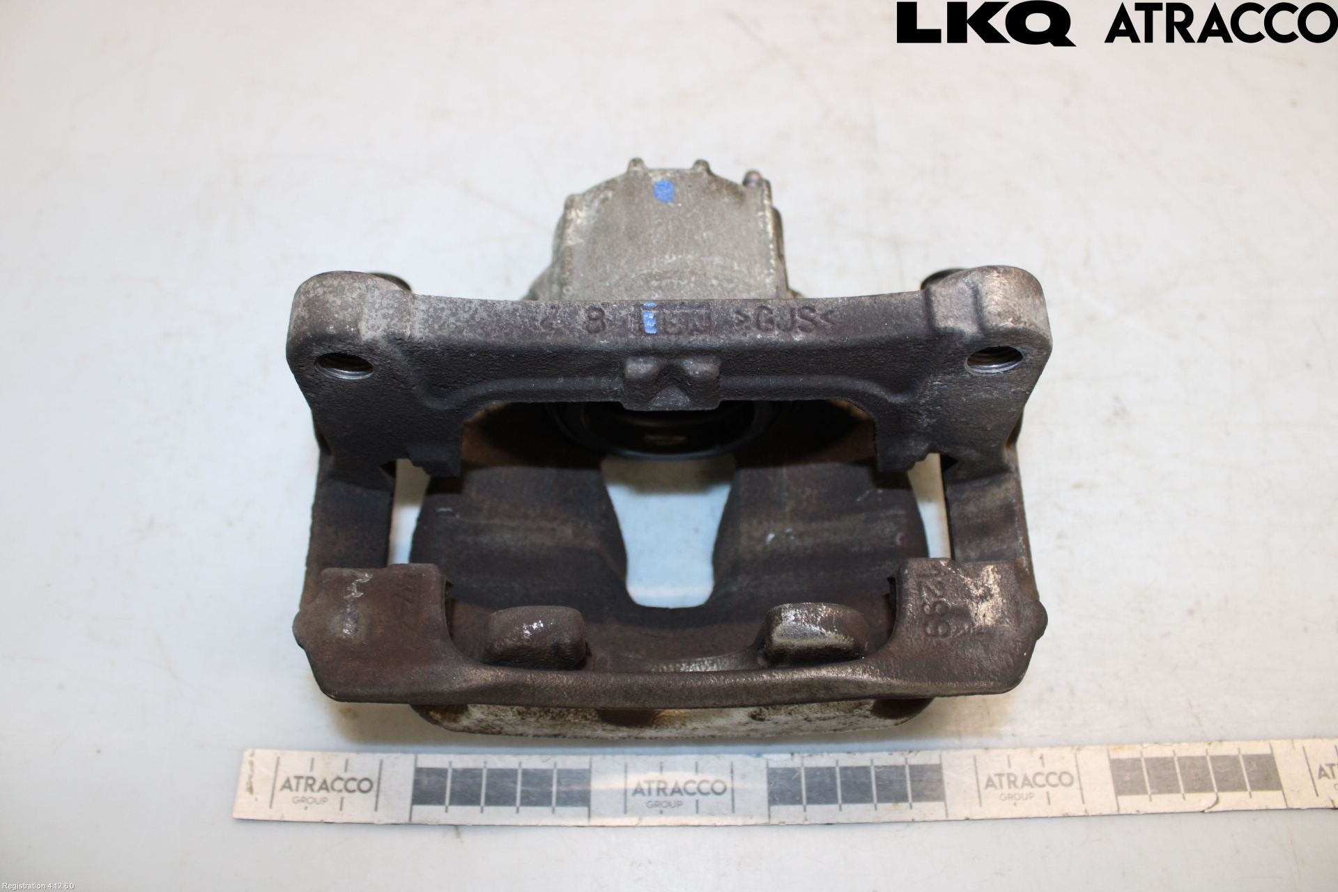 Volkswagen VW PASSAT 24- Bromsok Fram Höger