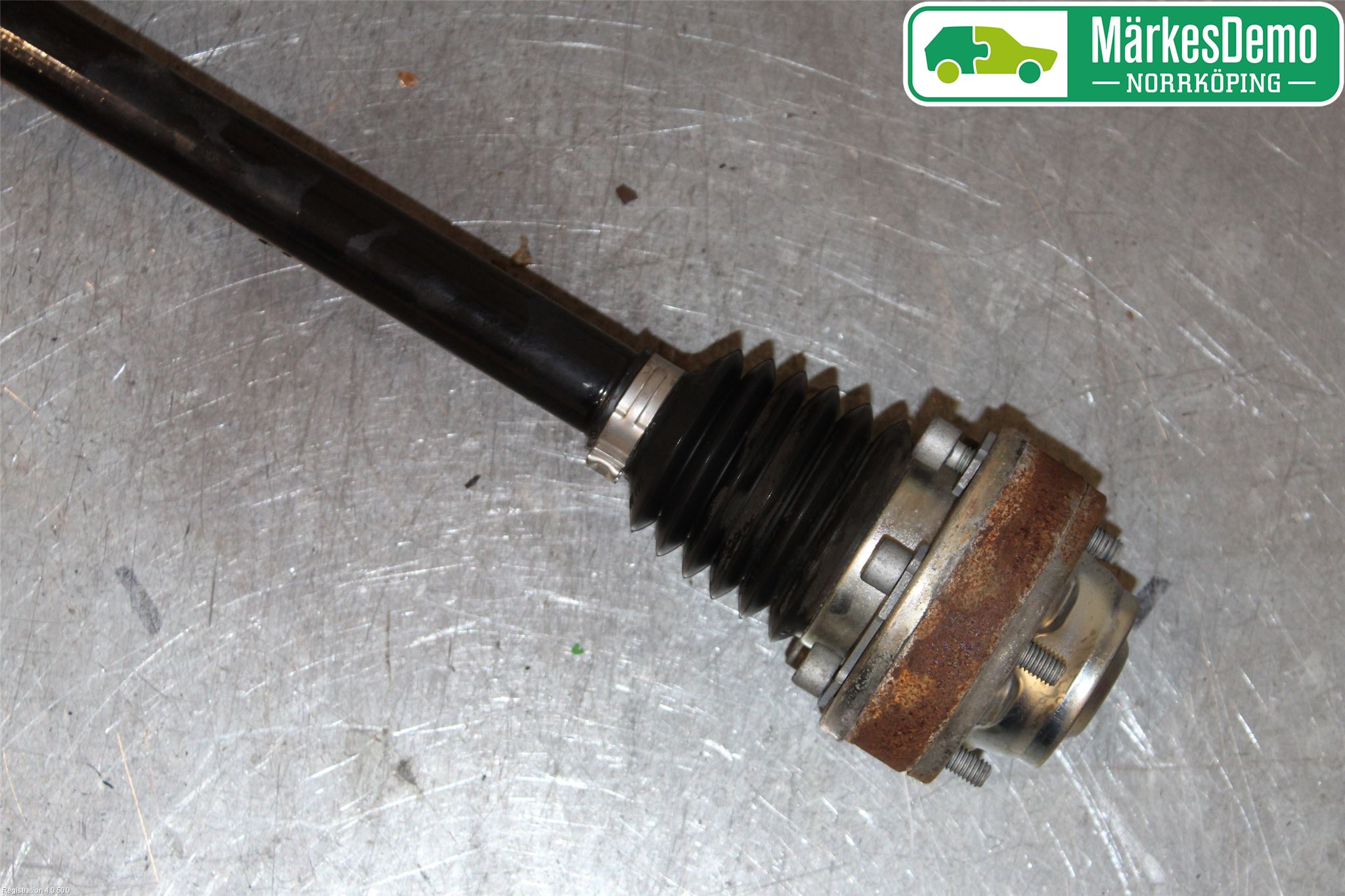 Seat LEON 13-20 Drivaxel Bak Höger