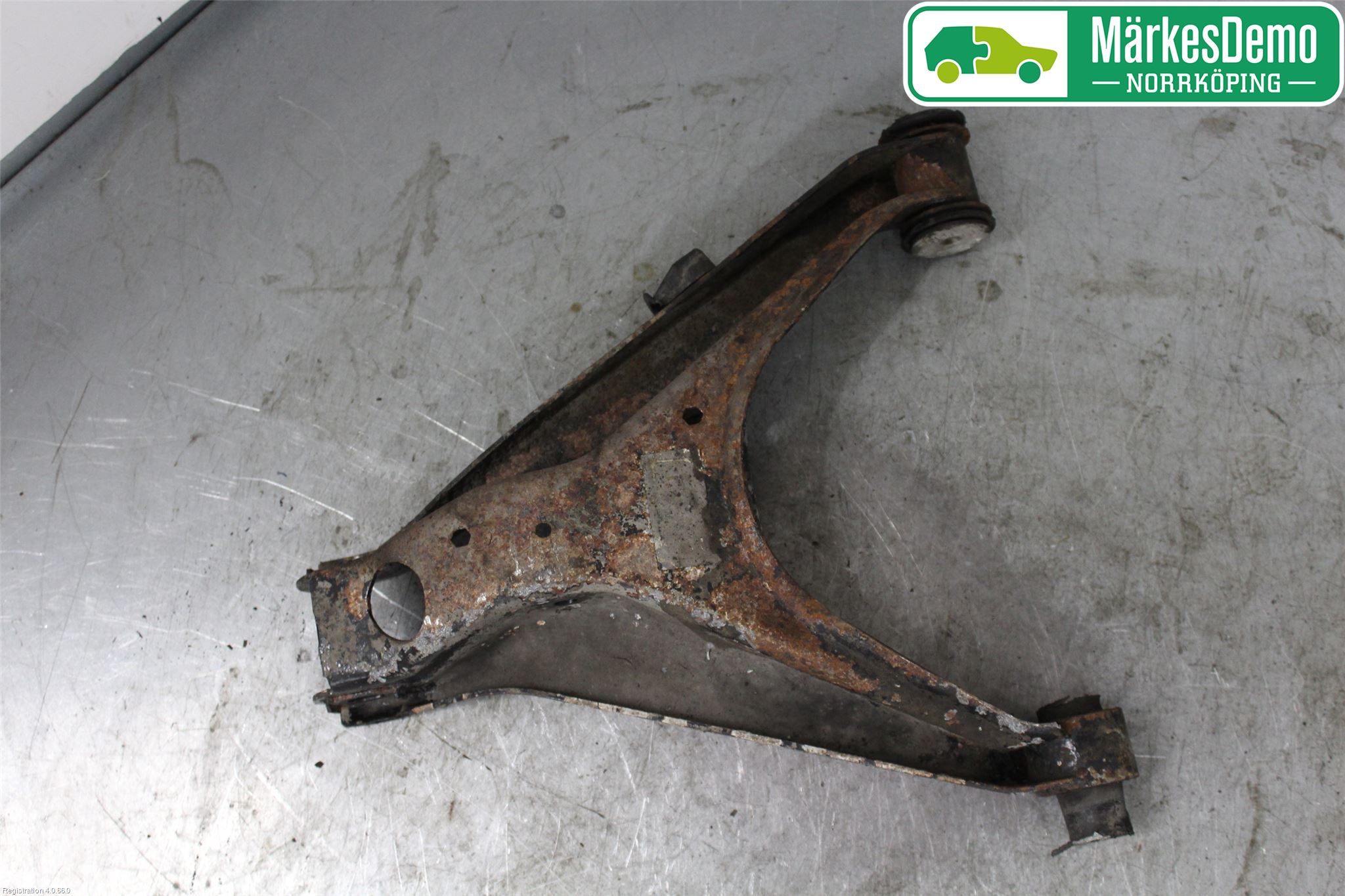 Audi A6/S6     97-05 Bärarm Bak Höger