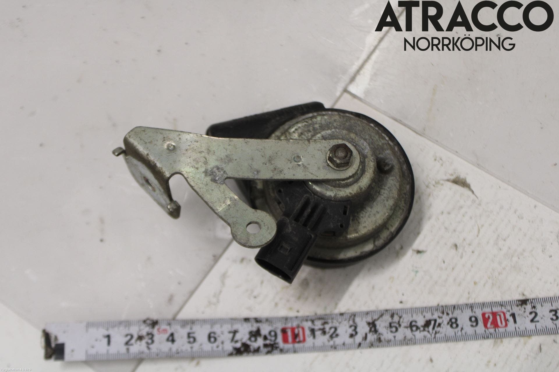 Volkswagen VW PASSAT 11-14 Signalhorn