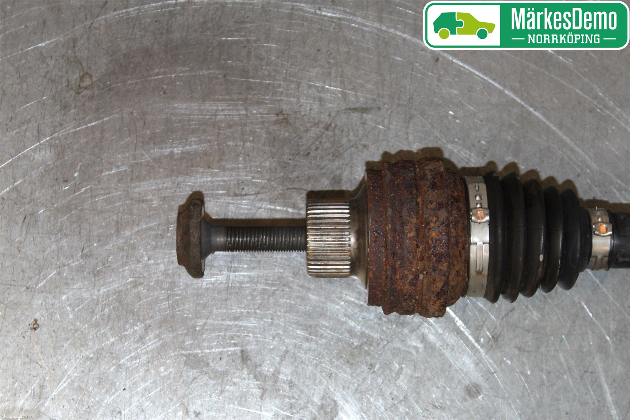 Audi A4 12-15 Drivaxel Bak Höger