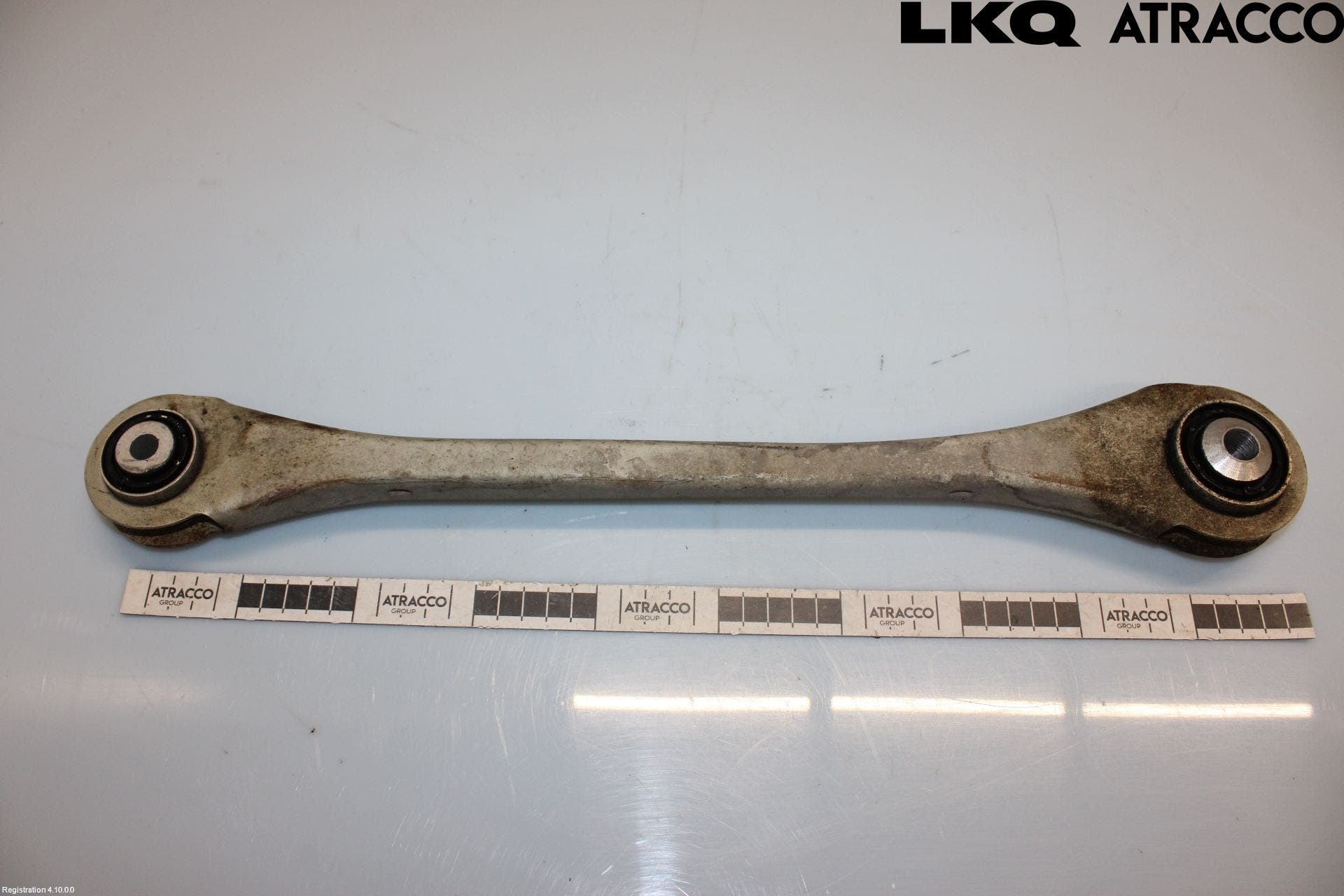 Audi A6 F2/C8 19- Momentstag Bak