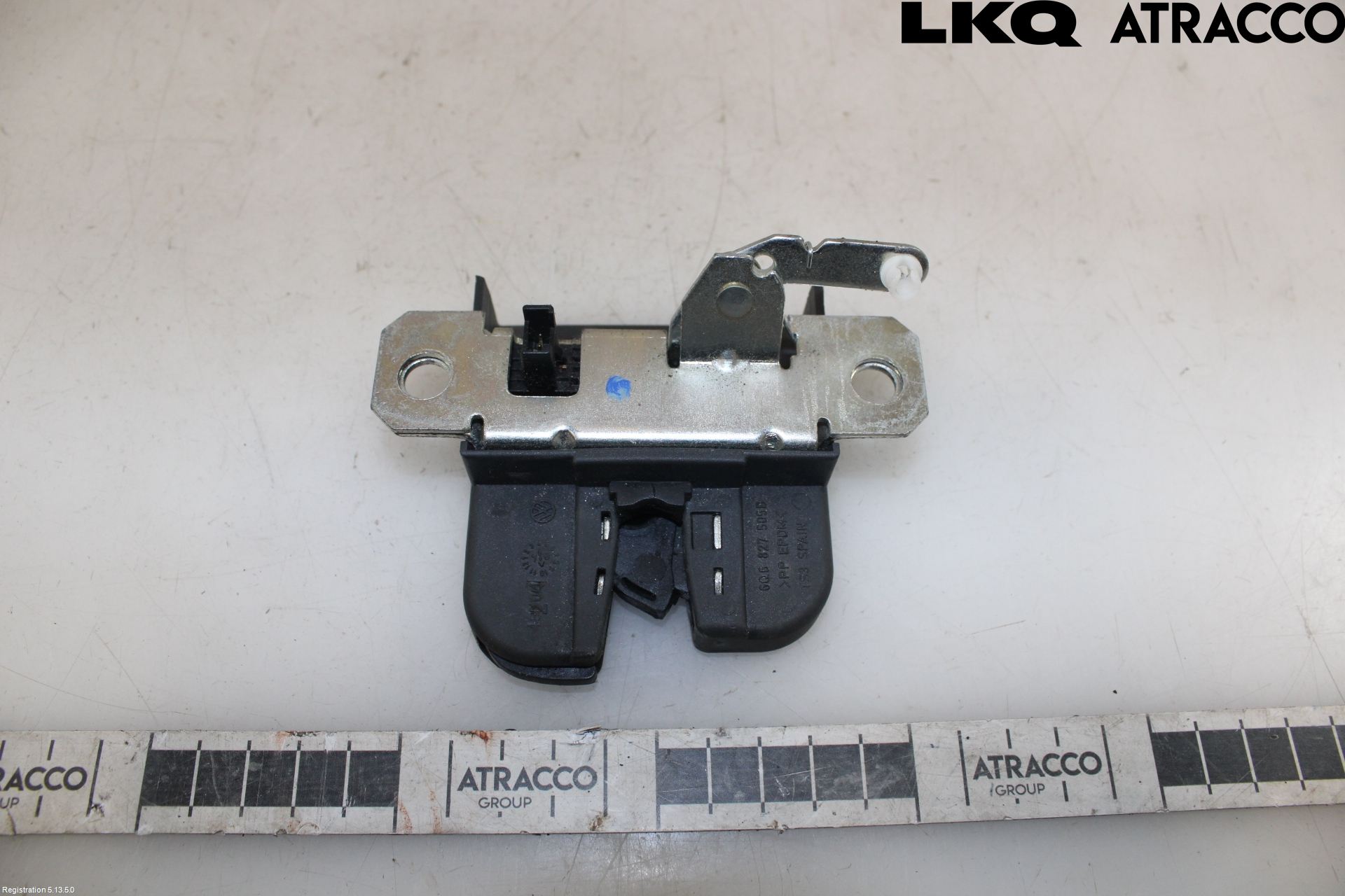 Volkswagen VW POLO 02-05 Låskista Baklucka