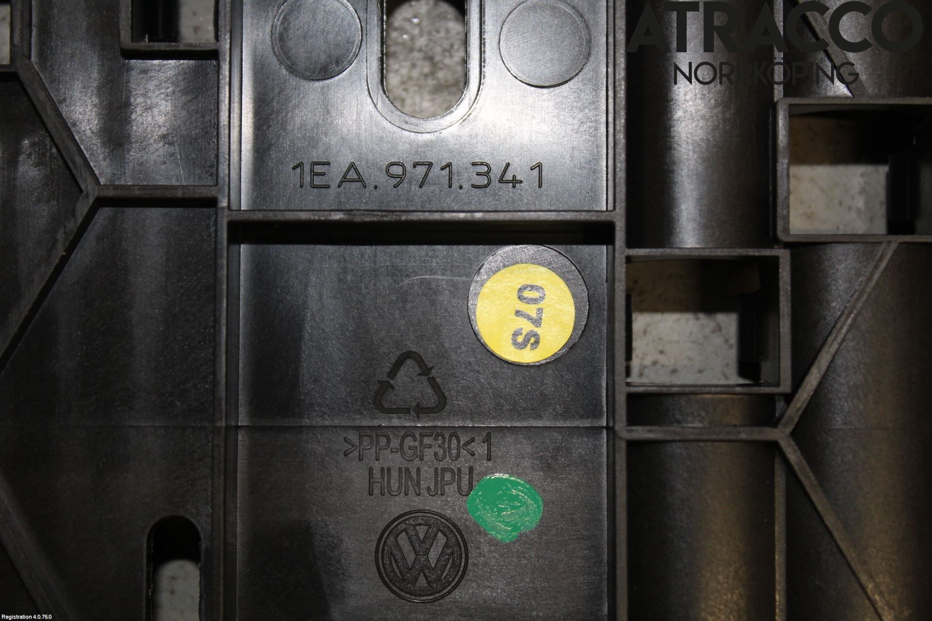 Volkswagen VW ID.3 21- Hasplåt Plåt-Plast