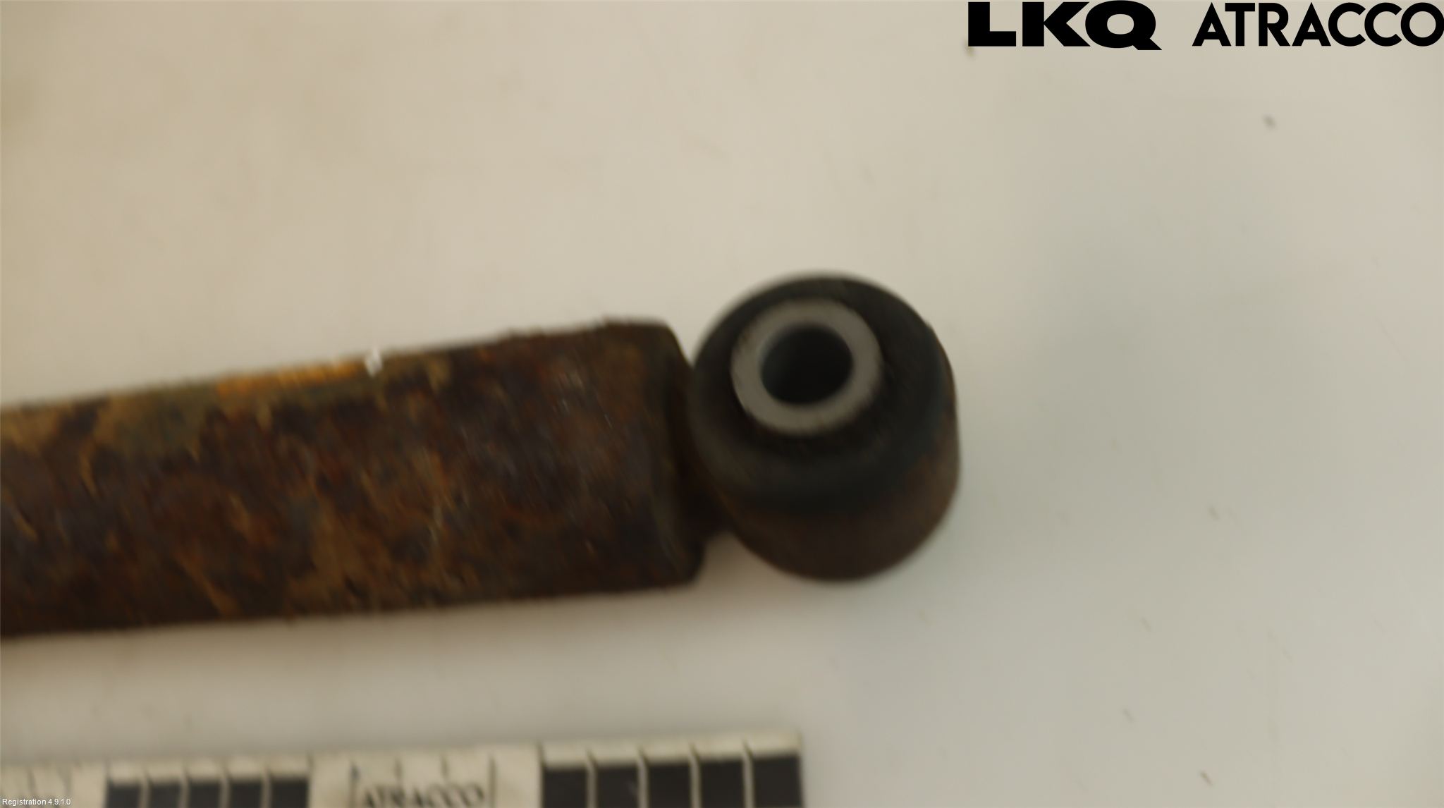 Volvo V70 08-13 Stötdämpare Bak