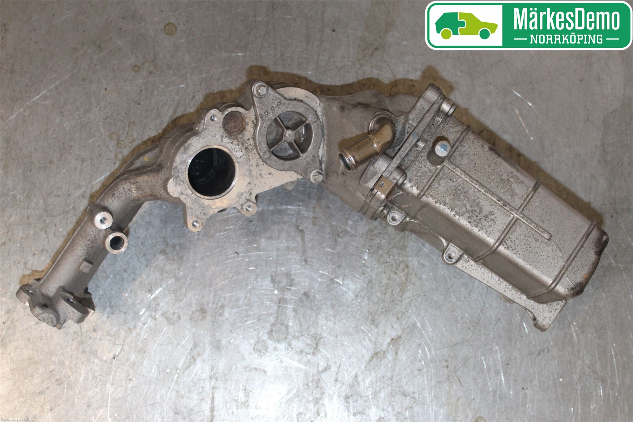 Mercedes-Benz MB E-KLASS (W211) 02-09 Avgaskylare
