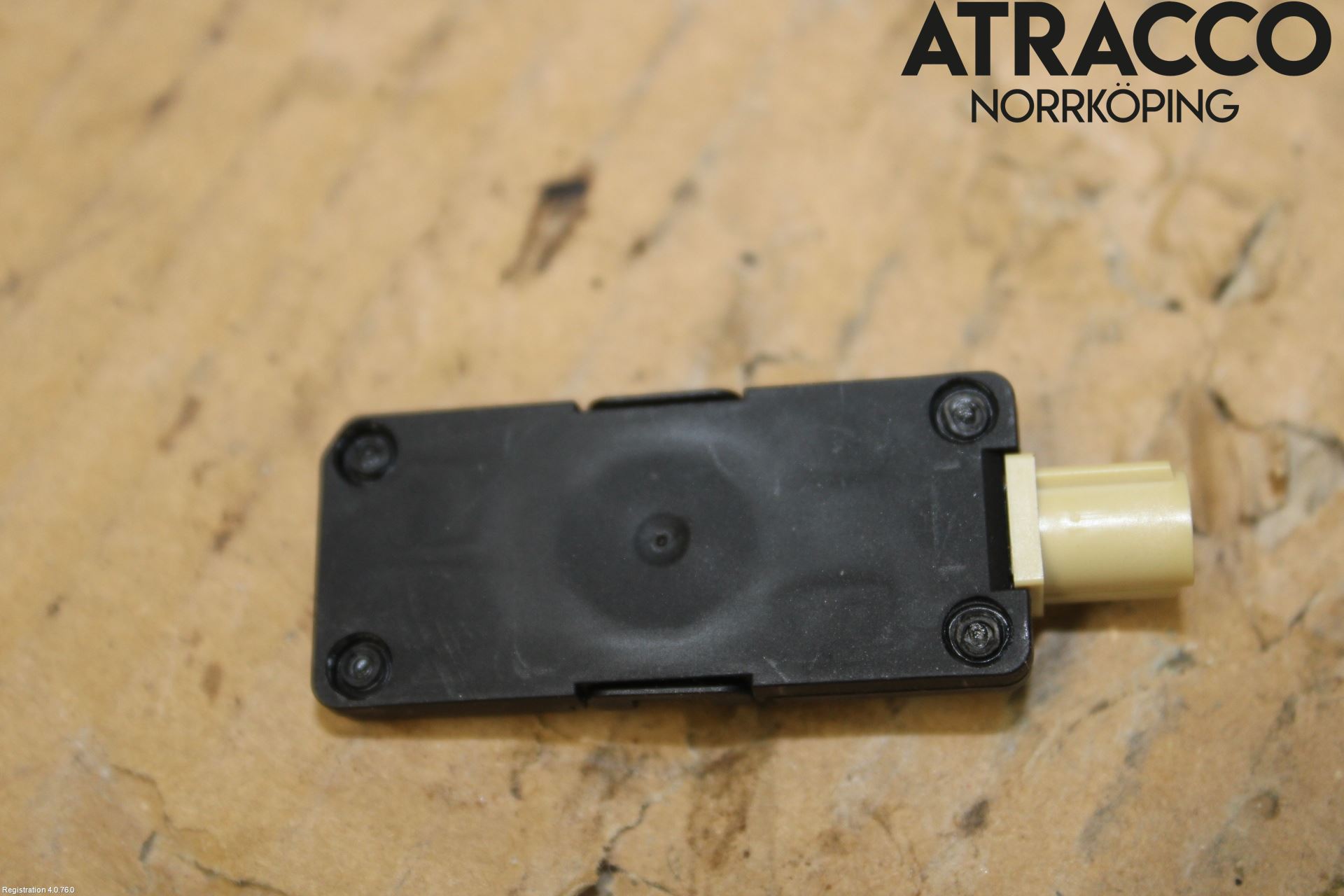 Audi A6 F2/C8 19- Antenn