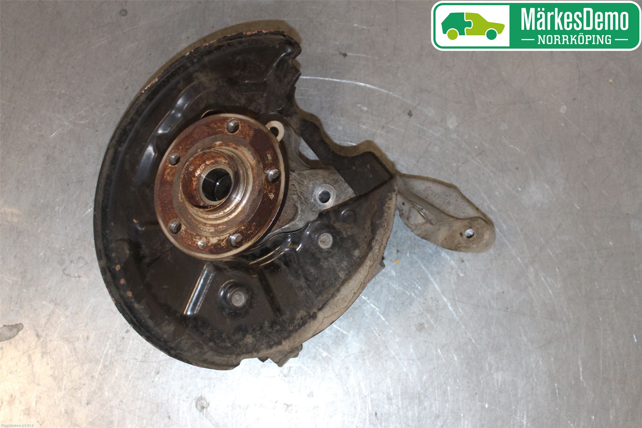 Volkswagen VW PASSAT 15-19 Hjullagerhus-Spindel Hö B